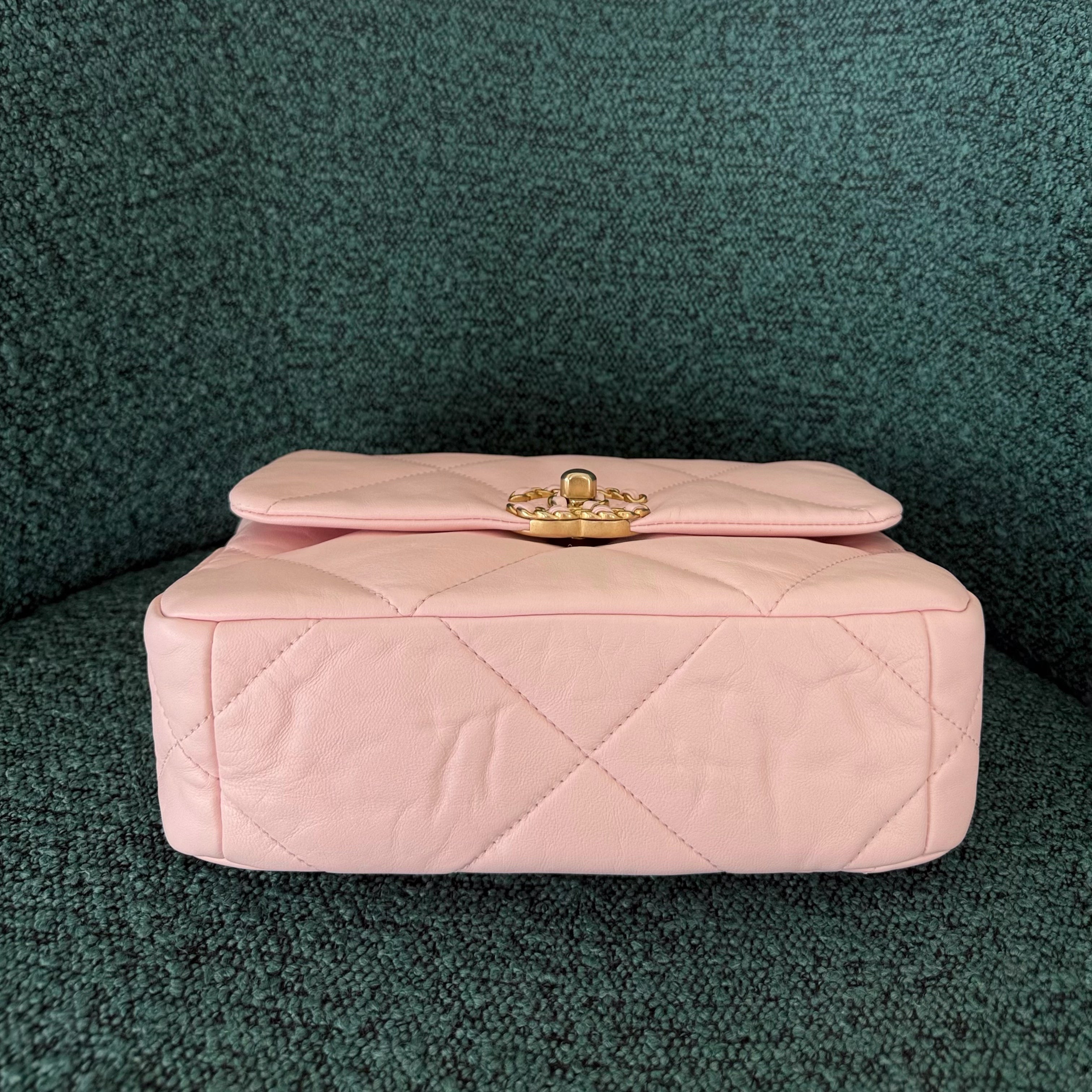 Chanel 19 Bag C19 Small - Quilted Goatskin Light Sakura Powder Pink Gold Two-tone Hardware Microchip