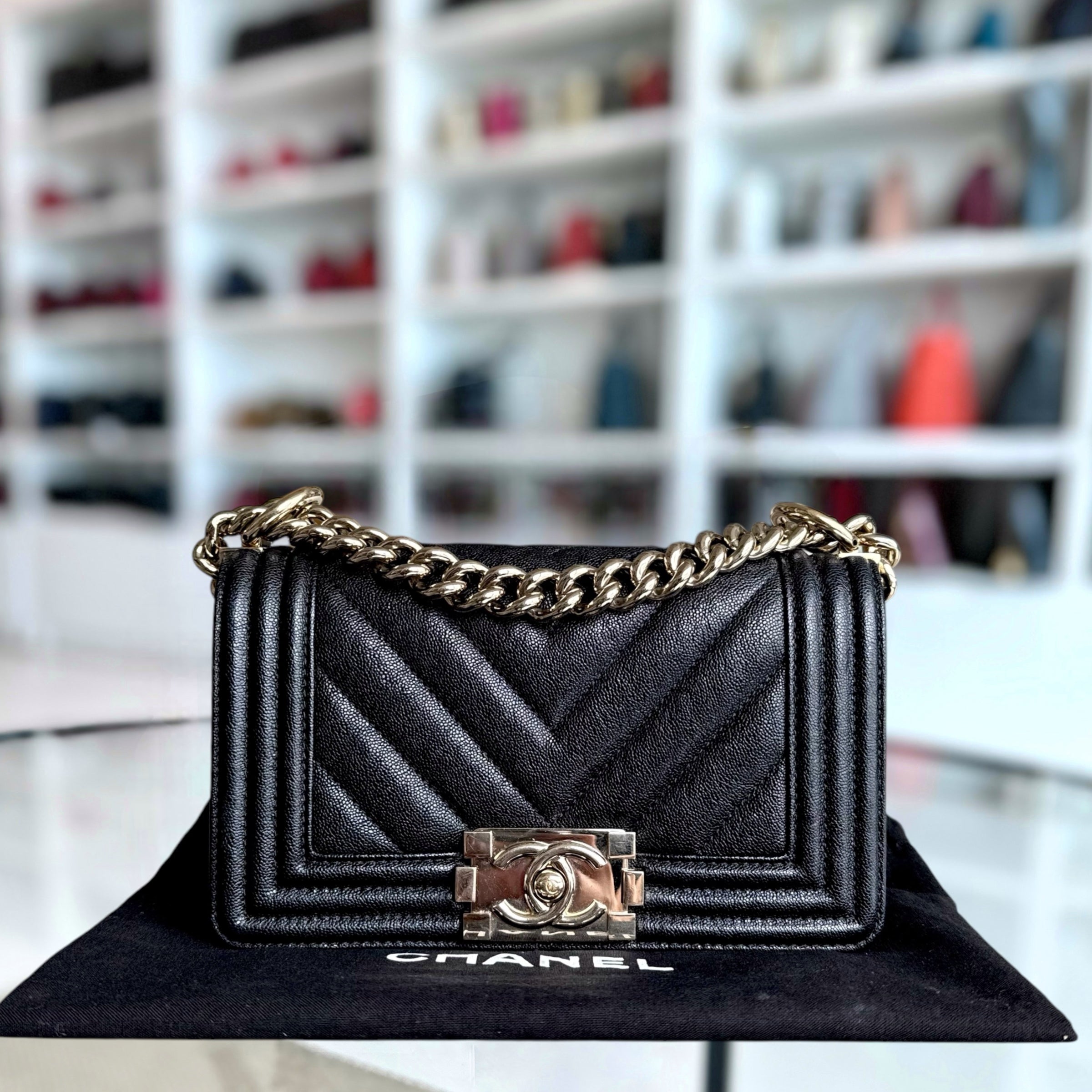 Chanel Boy Small - Caviar 20CM Chevron Black Shiny Gold Hardware Series 28