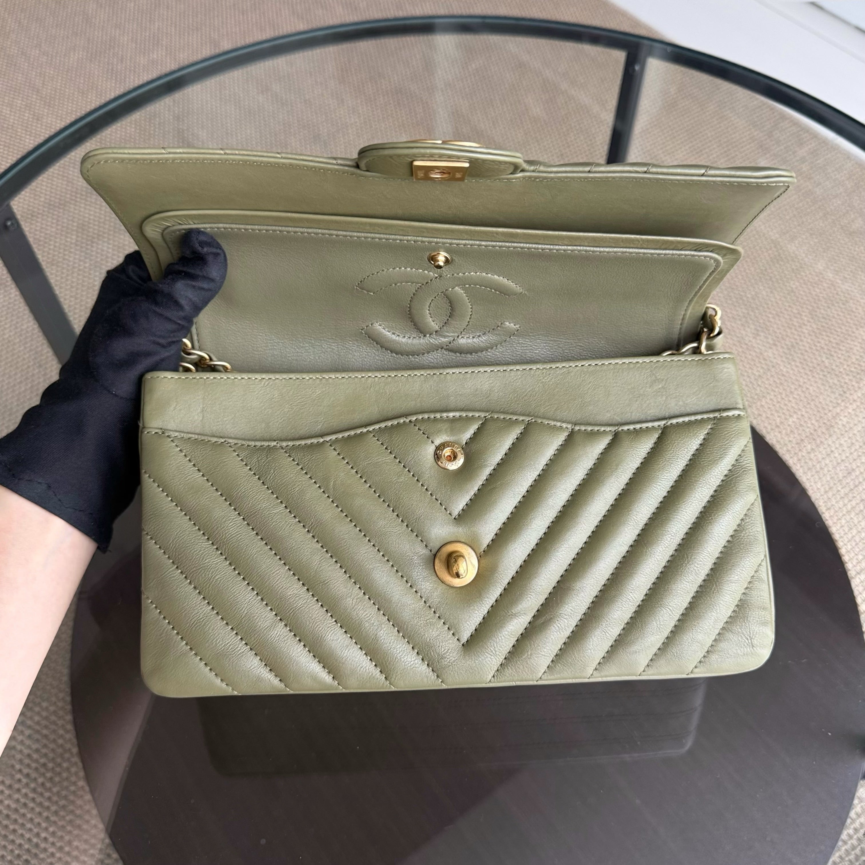Chanel Classic Flap Medium - 25CM Chevron Grained Calfskin Olive Green Gold Hardware Series 23