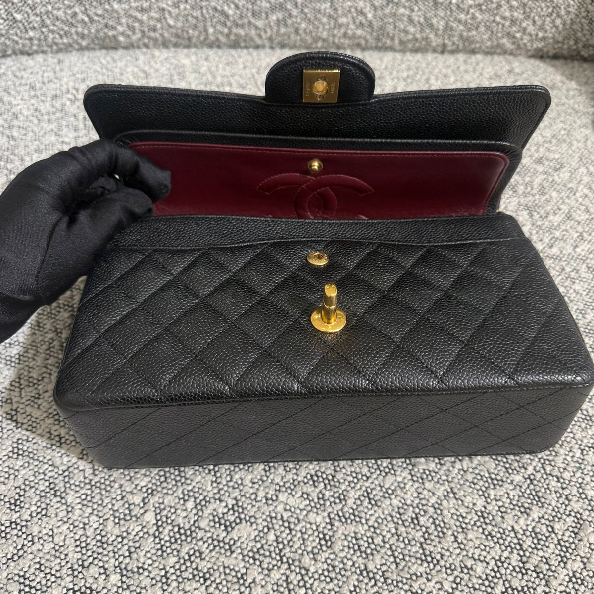 Chanel Classic Flap Medium - 25CM Quilted Caviar Black Gold Hardware