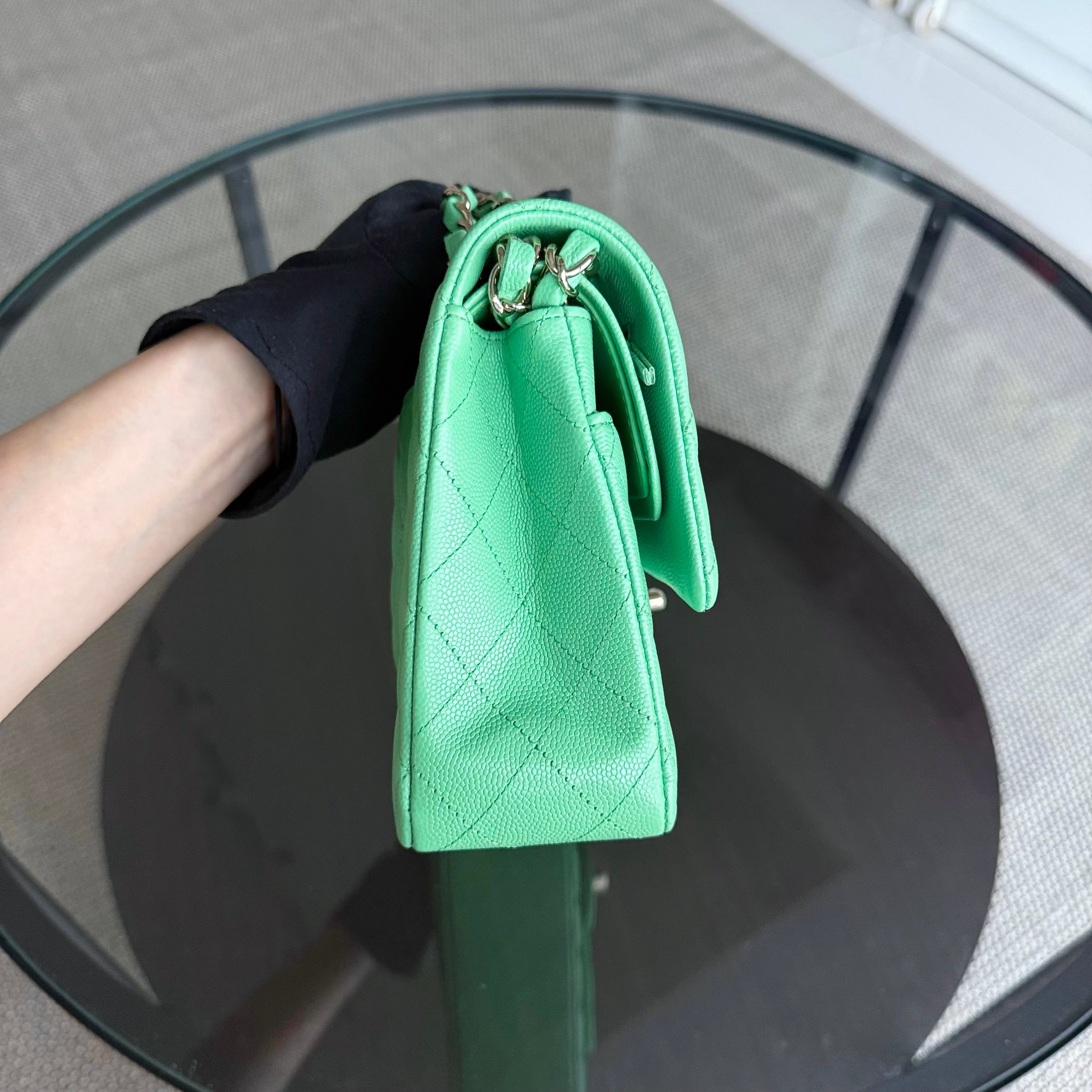 Chanel Classic Flap Medium - Caviar 25CM Quilted Green Gold Hardware Series 27