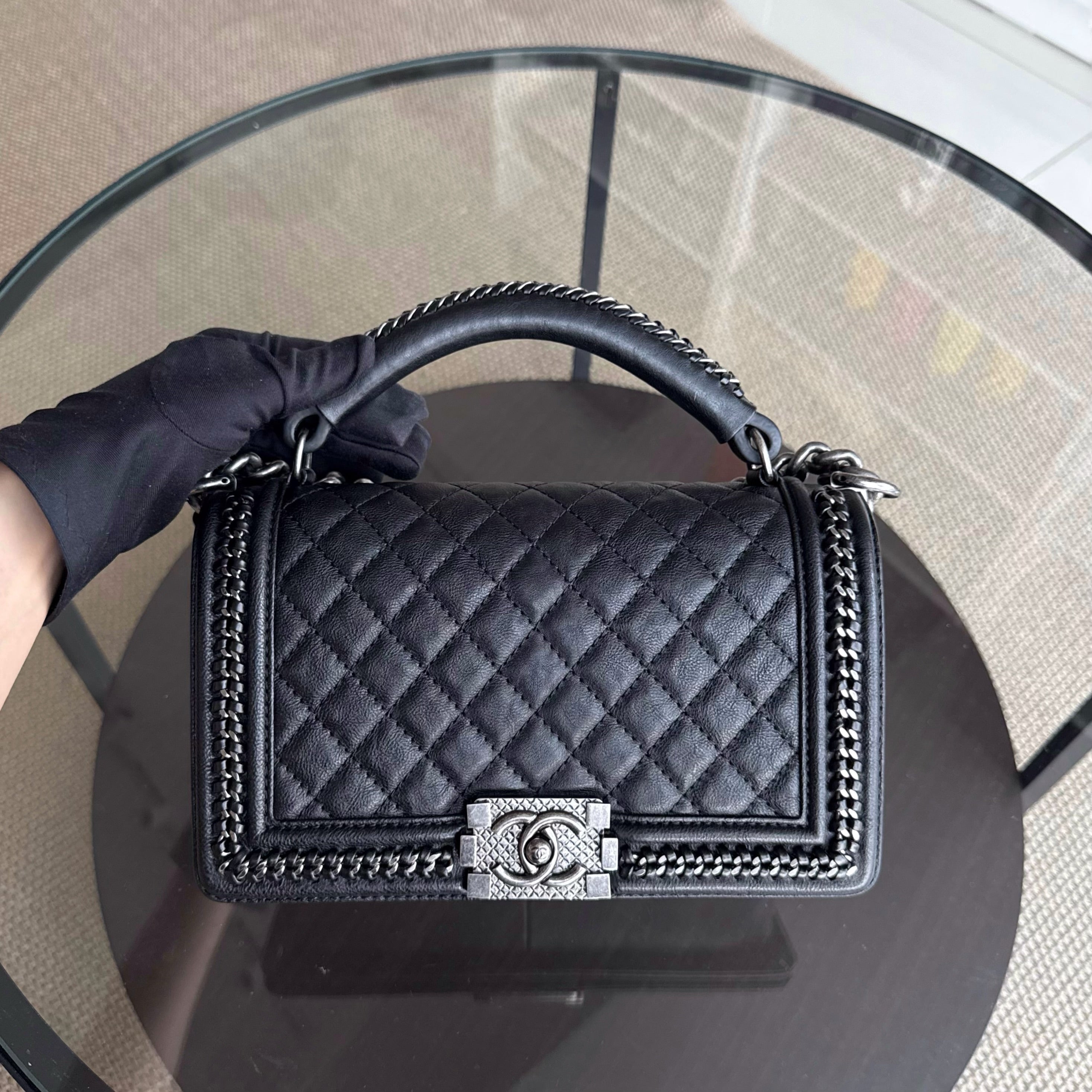 Chanel Boy Handle Old Medium 25CM Black Quilted Grained Calfskin With Handle Chain Around Ruthenium Silver Hardware Series 23