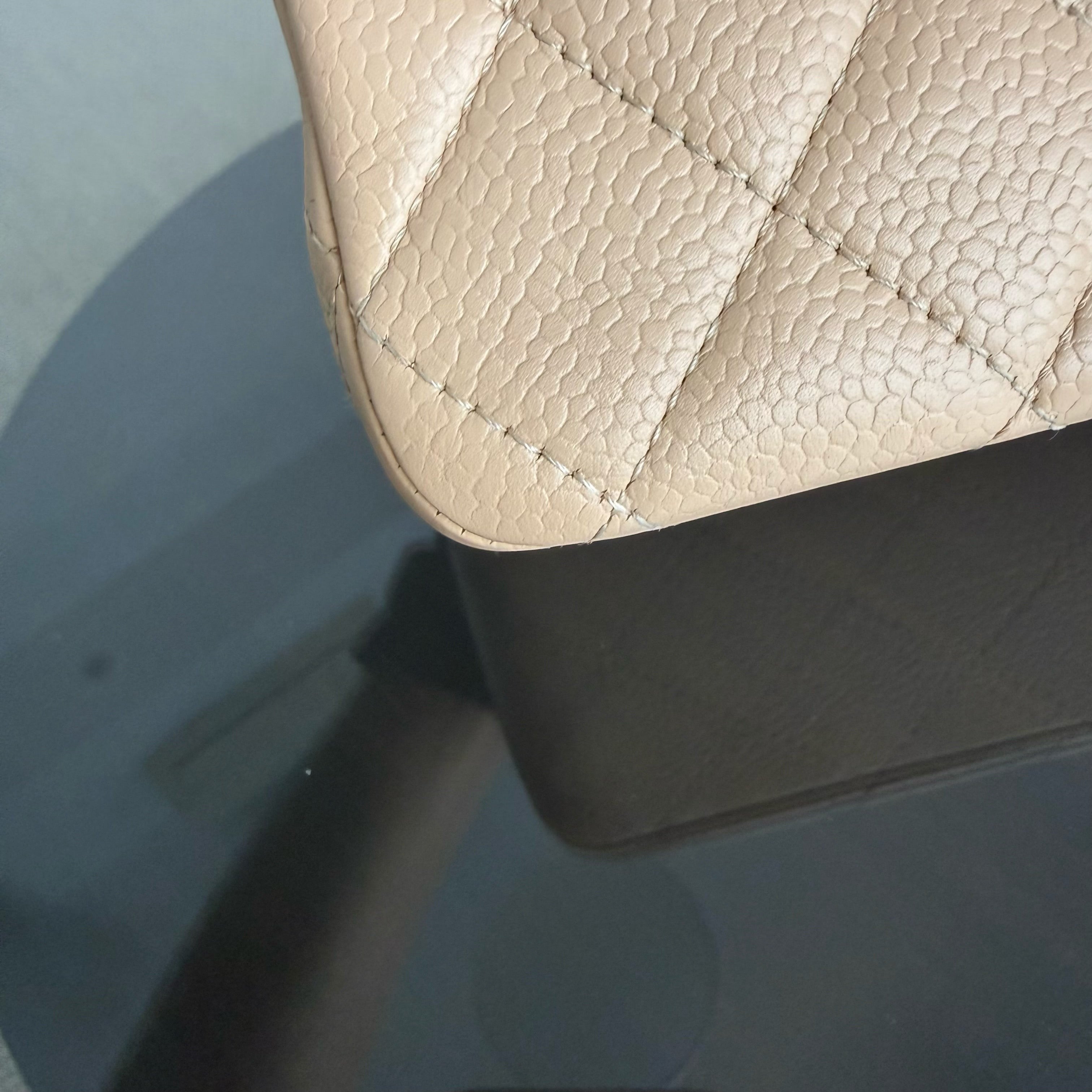 Chanel Classic Flap Medium - Caviar 25CM Quilted Beige Silver Hardware Series 13