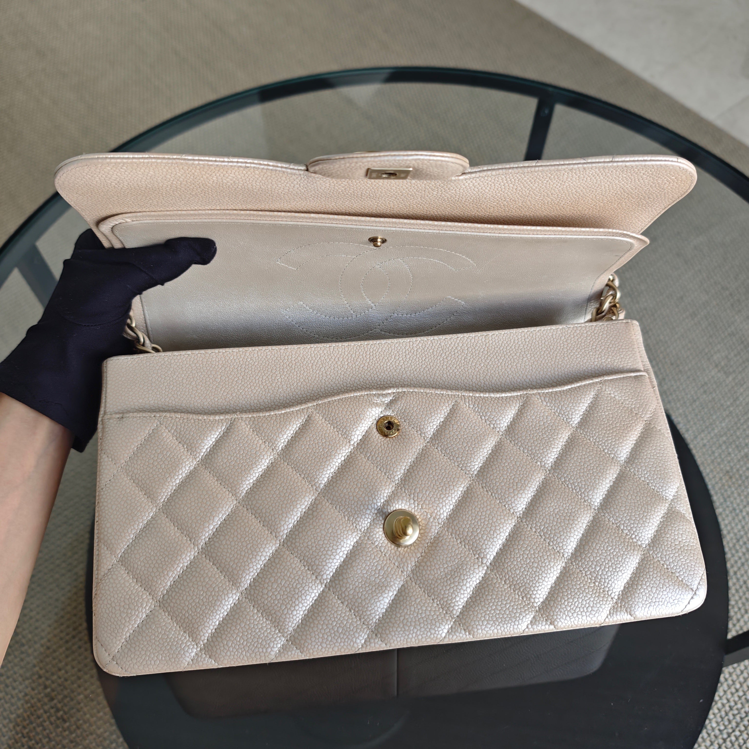 Chanel Classic Flap Jumbo - Caviar 30CM Double Flap Quilted iridescent Beige Gold Hardware Series 16
