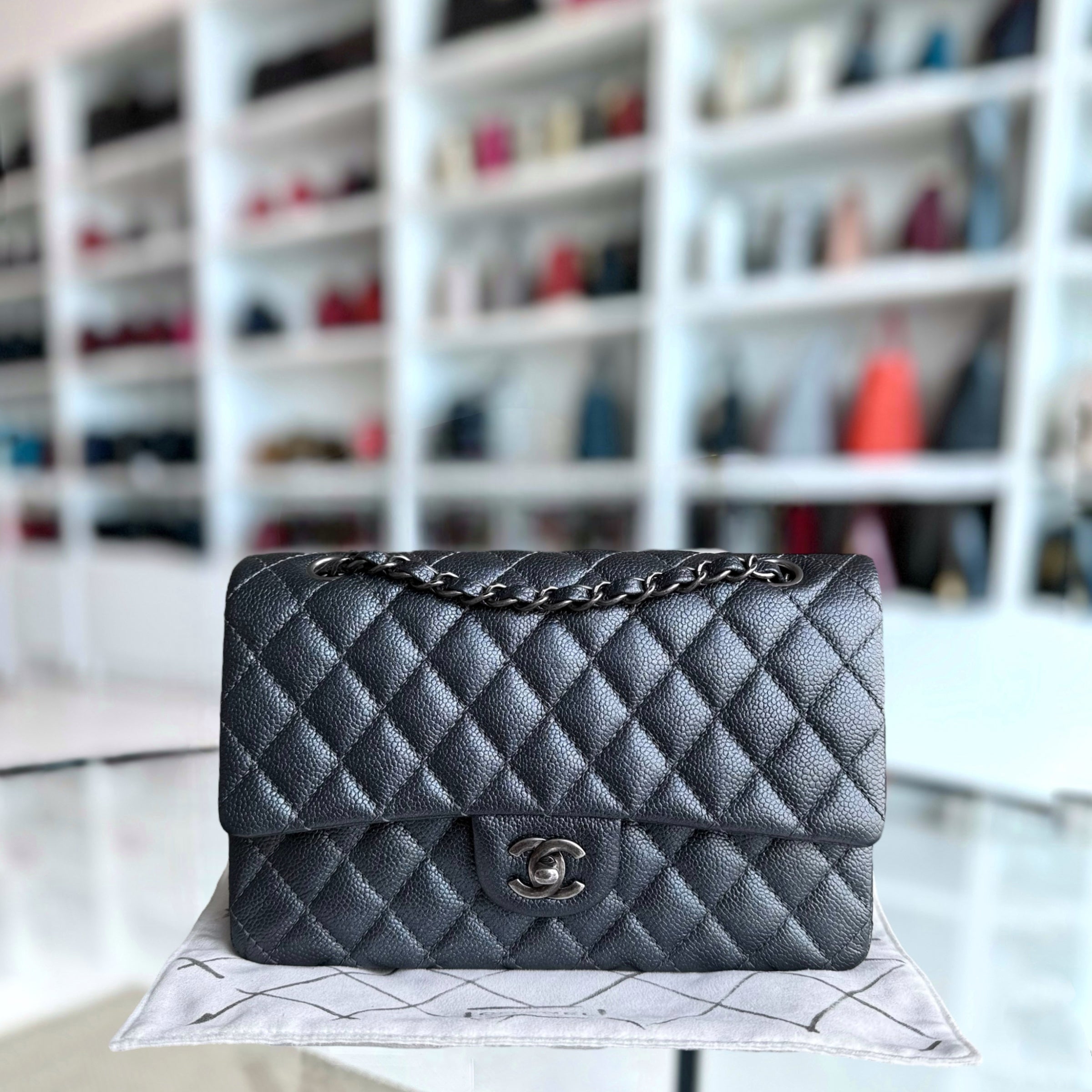 Chanel Classic Flap Medium - Caviar 25CM Quilted Grained Calfskin Iridescent Charcoal Dark Grey Gray Ruthenium Silver Hardware Series 20