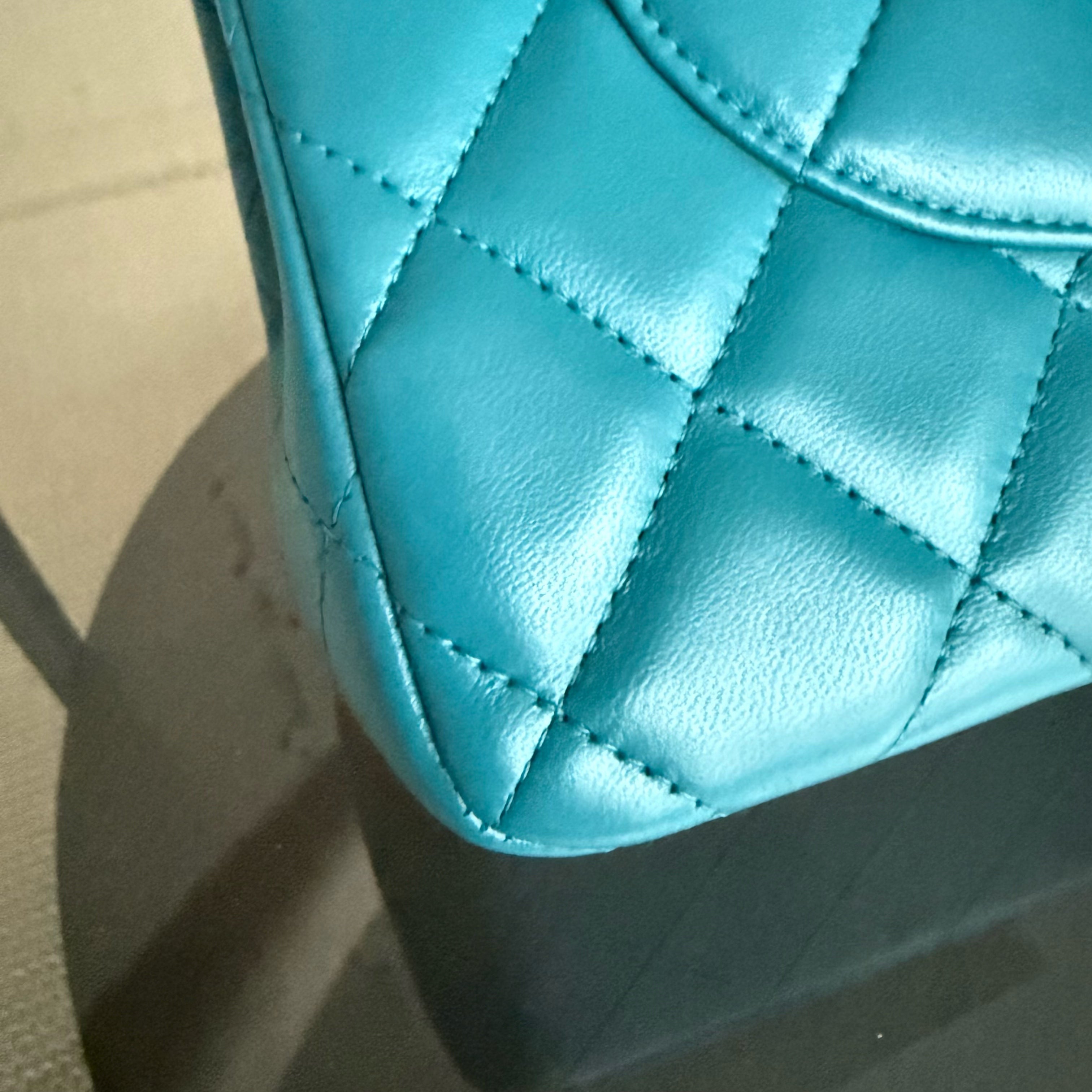 Chanel Classic Flap Jumbo - Double Flap 30CM Quilted Lambskin Blue Ruthenium Silver Hardware Series 15