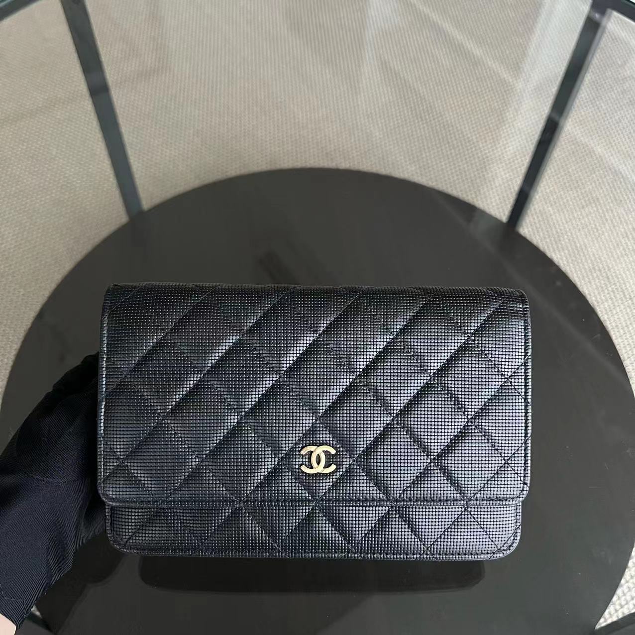 Chanel WOC Wallet On Chain - Pixelated Calfskin Black Golden Hardware Series 21