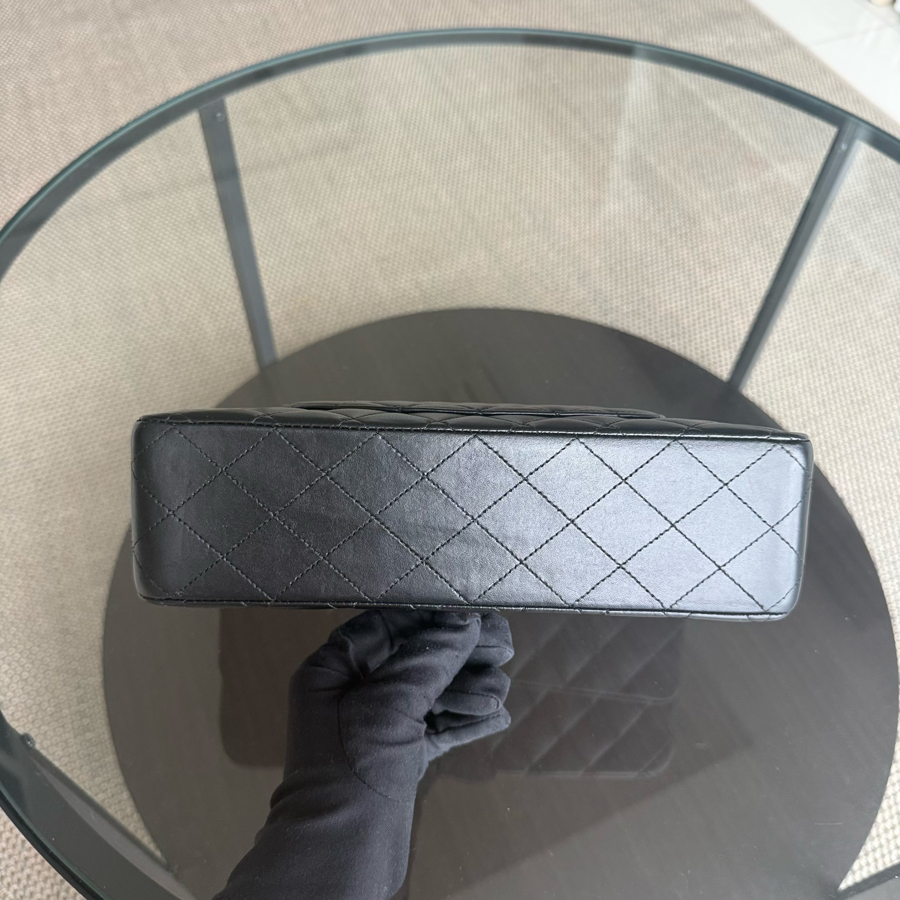 Chanel Classic Flap Medium - 25CM Quilted Lambskin Black Gold Hardware Series 13