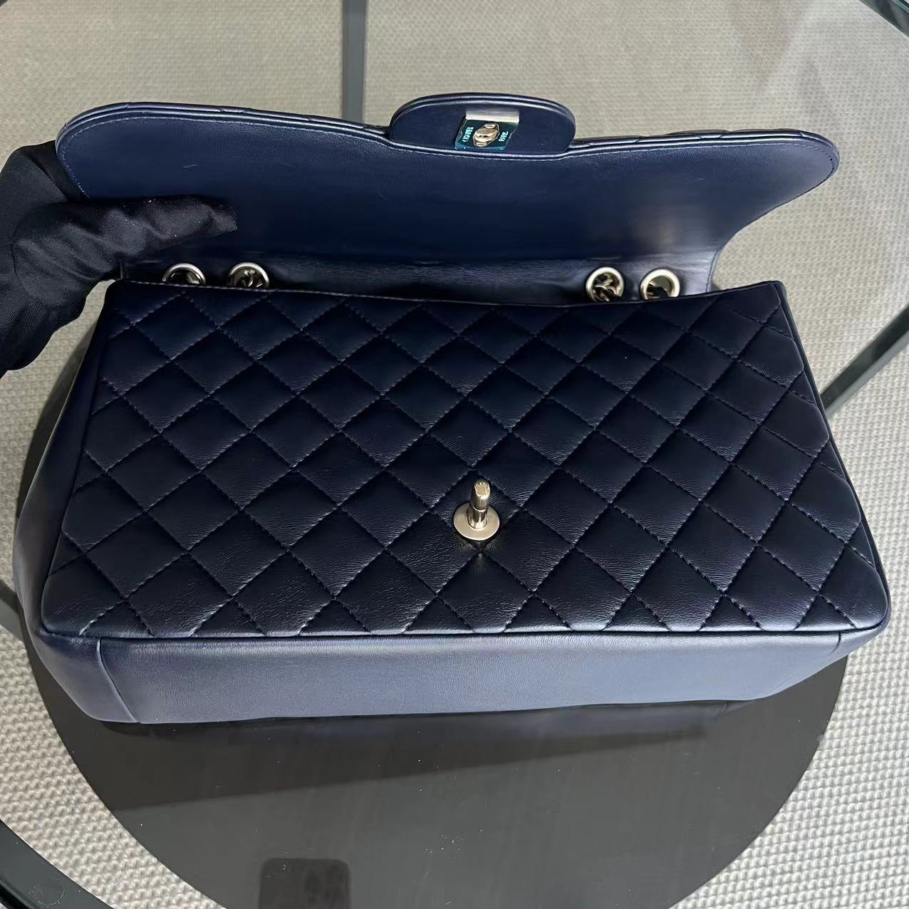 Chic Flap Jumbo Mademoiselle Quilted Lambskin Dark Blue Golden Hardware Series 21