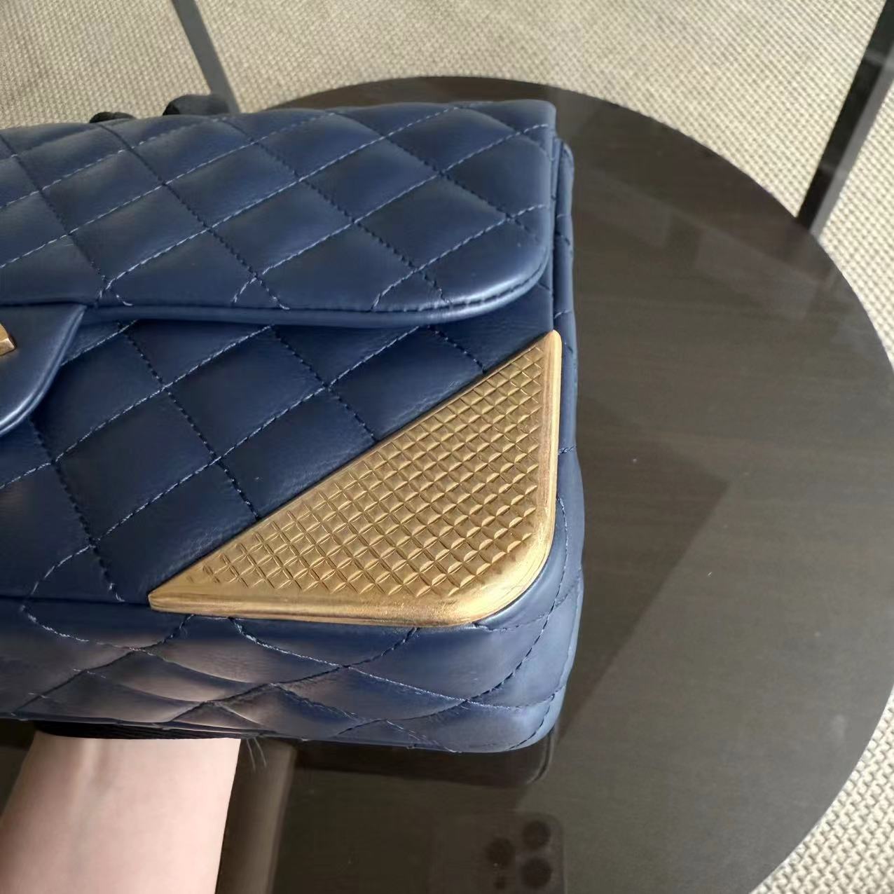 Chanel Classic Flap Medium - 25CM Rock The Corner Seasonal Gold Plate Quilted Calfskin Navy Blue Gold Hardware Series 24