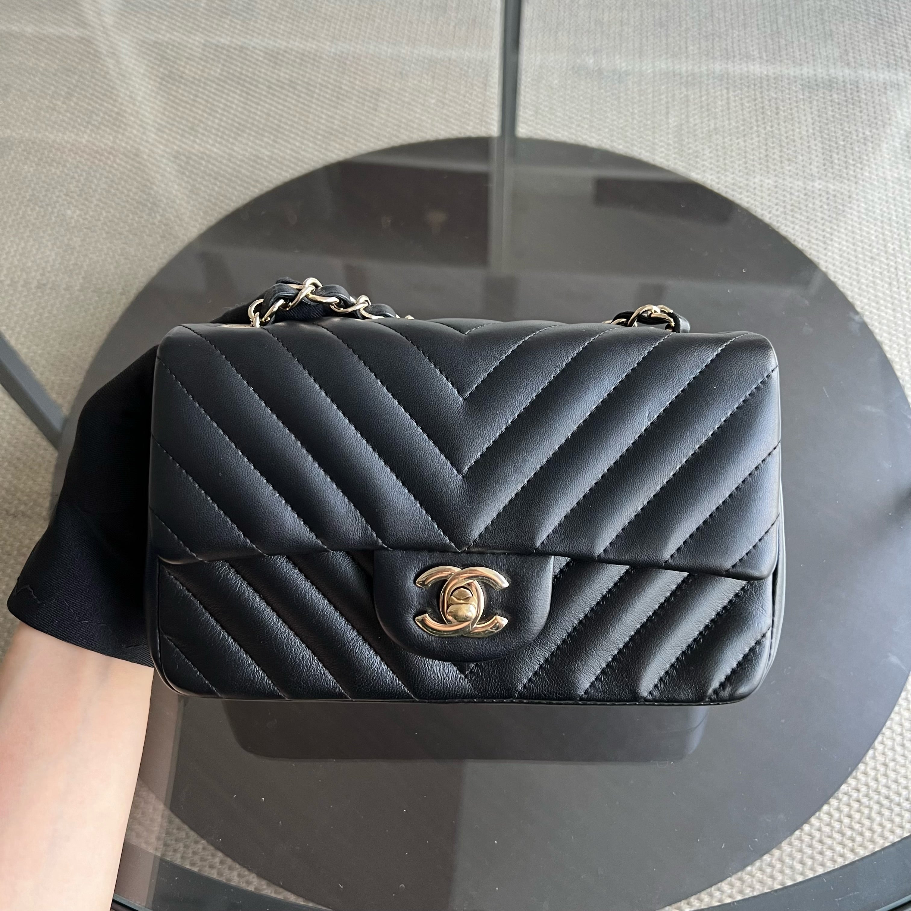 *Full Set, Receipt* Mini Rectangular Classic Flap Double Flap 20CM Chevron Lambskin Black GHW No 24