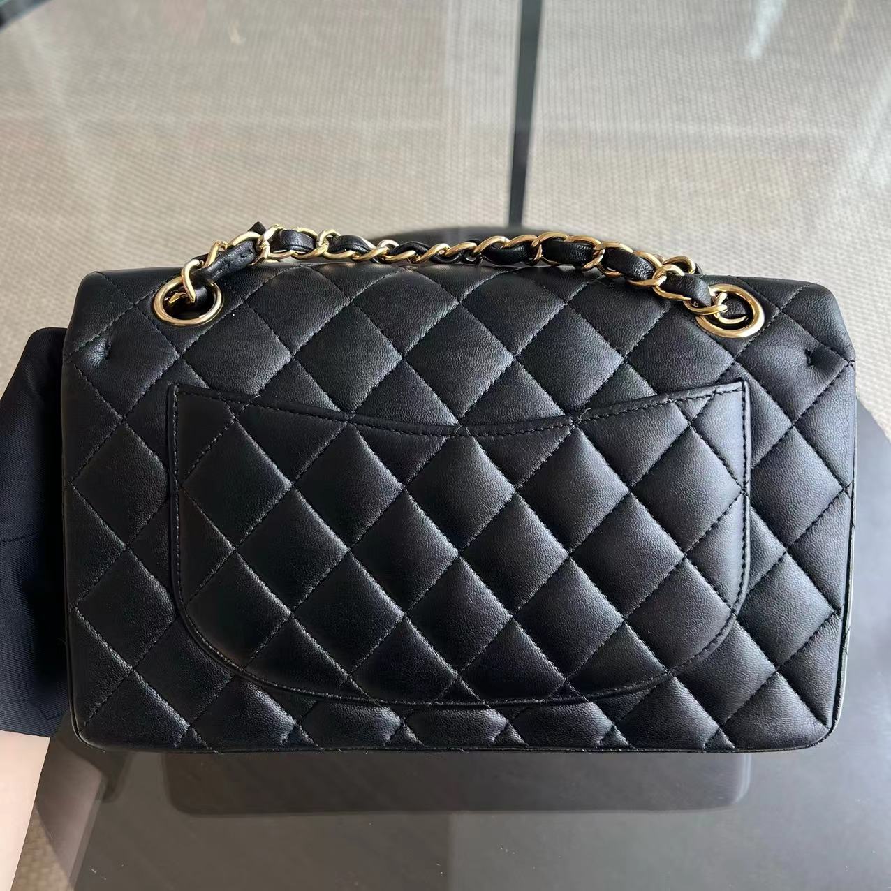 Small Classic Flap 23CM Quilted Lambskin Black Golden Hardware Series 13