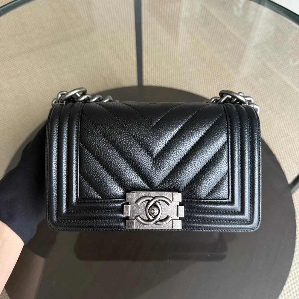 Chanel Boy Small - Caviar 20CM Chevron Grained Calfskin Black Leboy Ruthenium Sliver Hardware Series 28