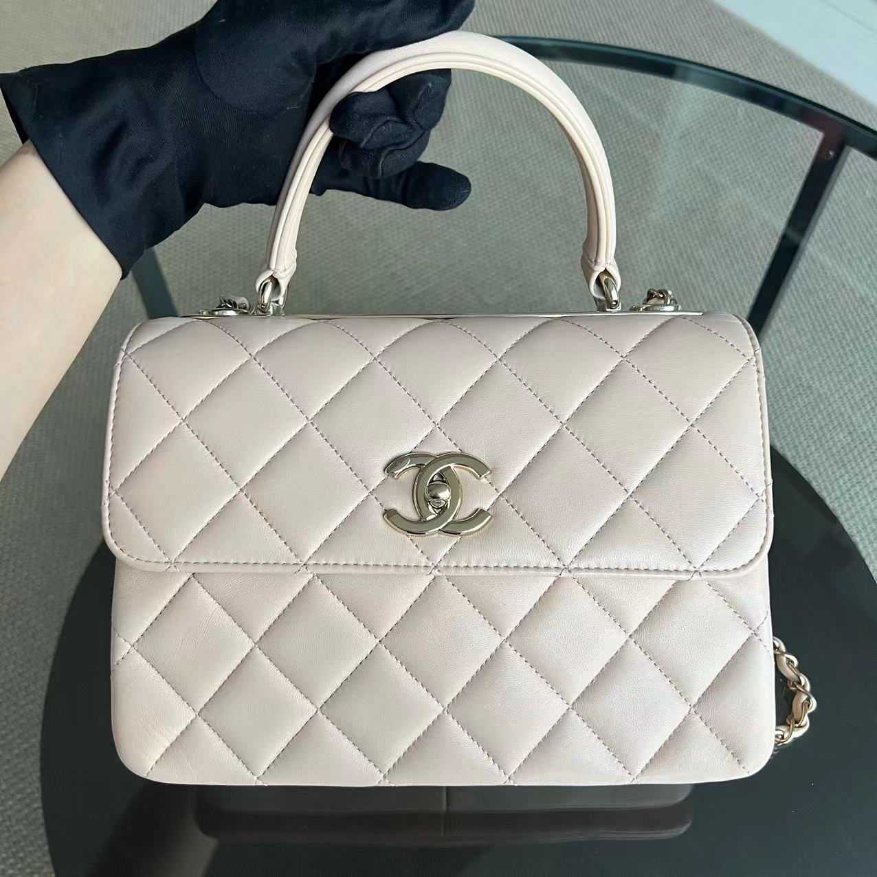 *Series 31* Trendy CC Small 25CM Quilted Lambskin Nude Golden Hardware Series 31