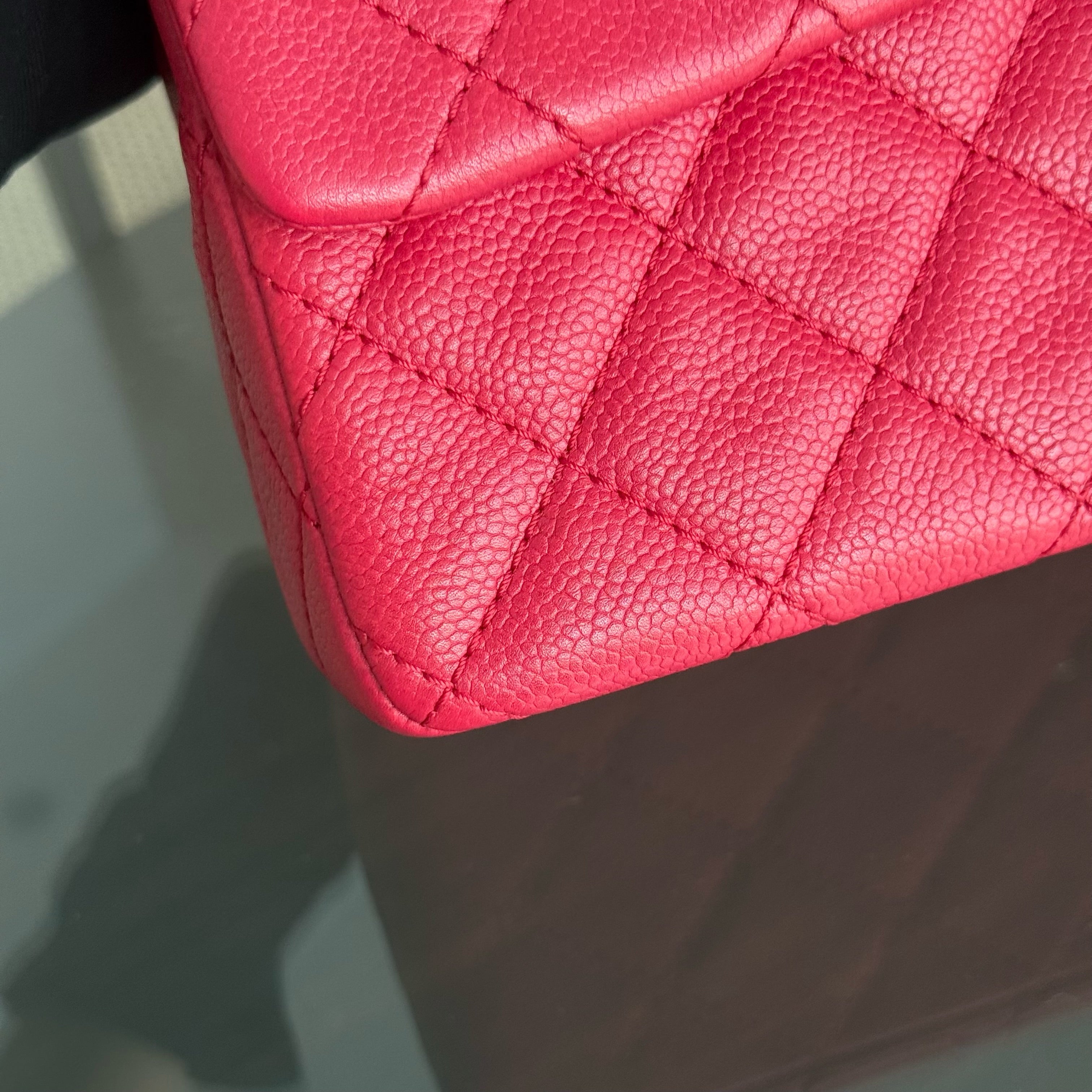 Chanel Classic Flap Jumbo - Caviar 30CM Single Flap Quilted Pink Red Silver Hardware Series 12