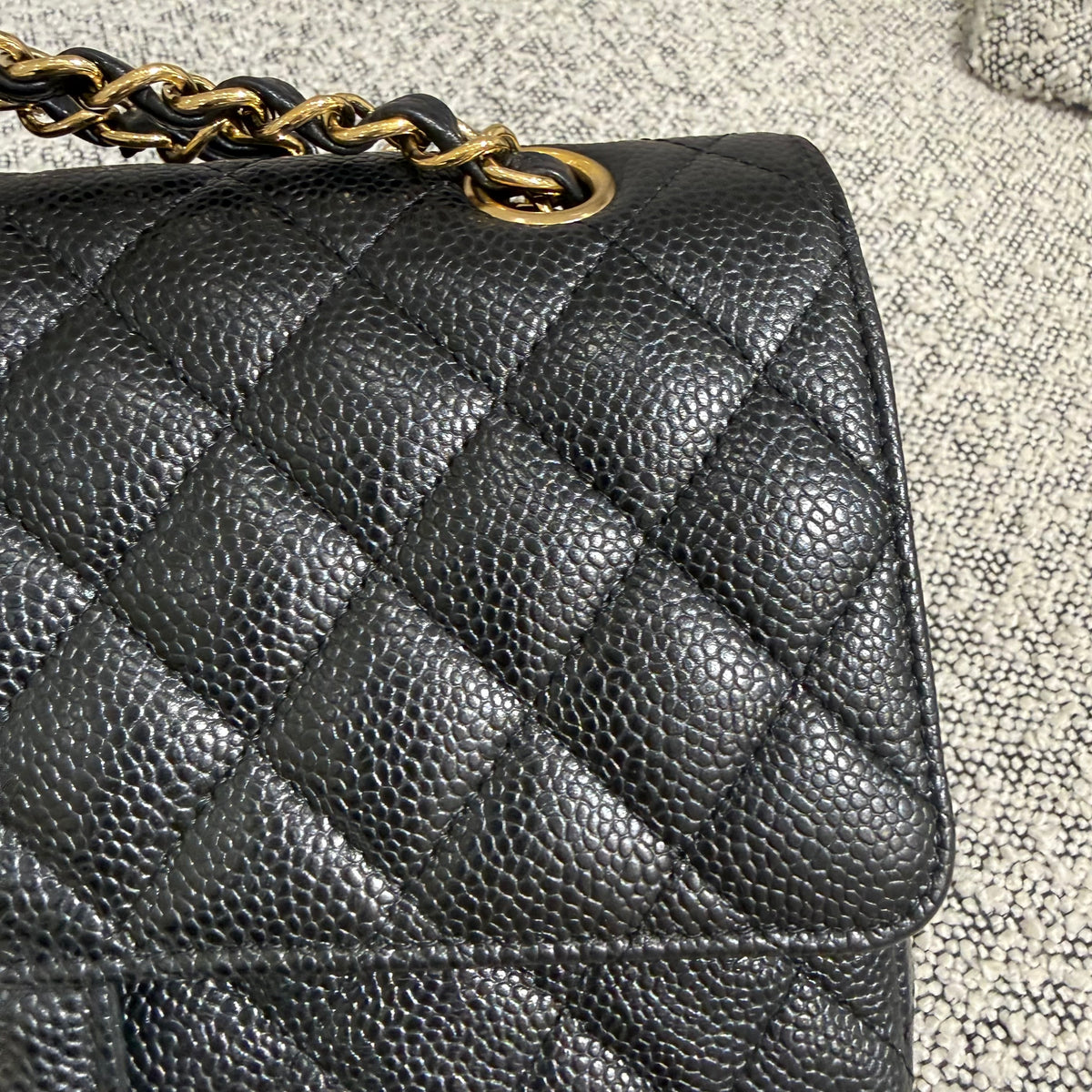 Chanel Classic Flap Medium - 25CM Quilted Caviar Black Gold Hardware