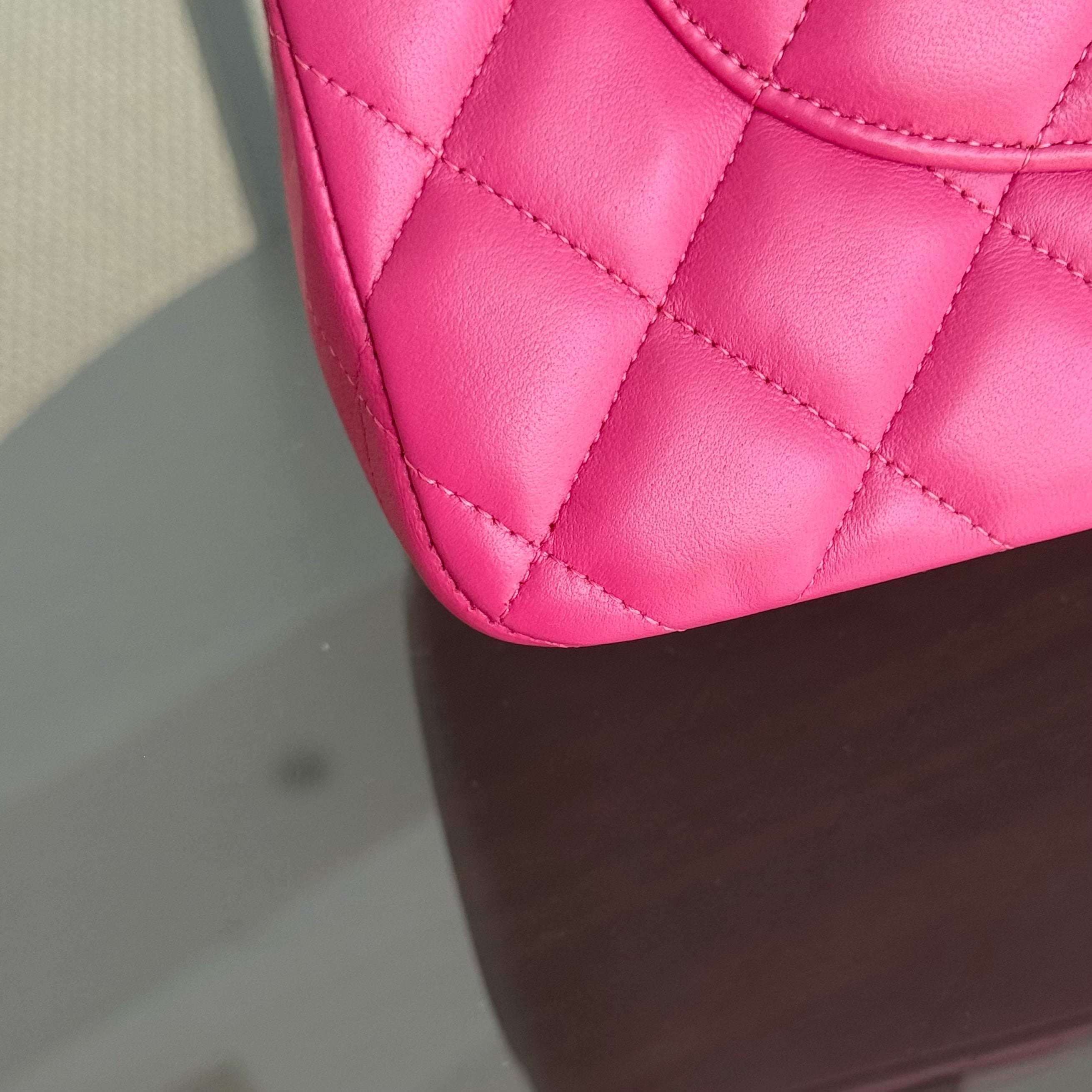 Chanel Classic Flap Jumbo - Double Flap 30CM Quilted Lambskin Pink Gold Hardware Series 17