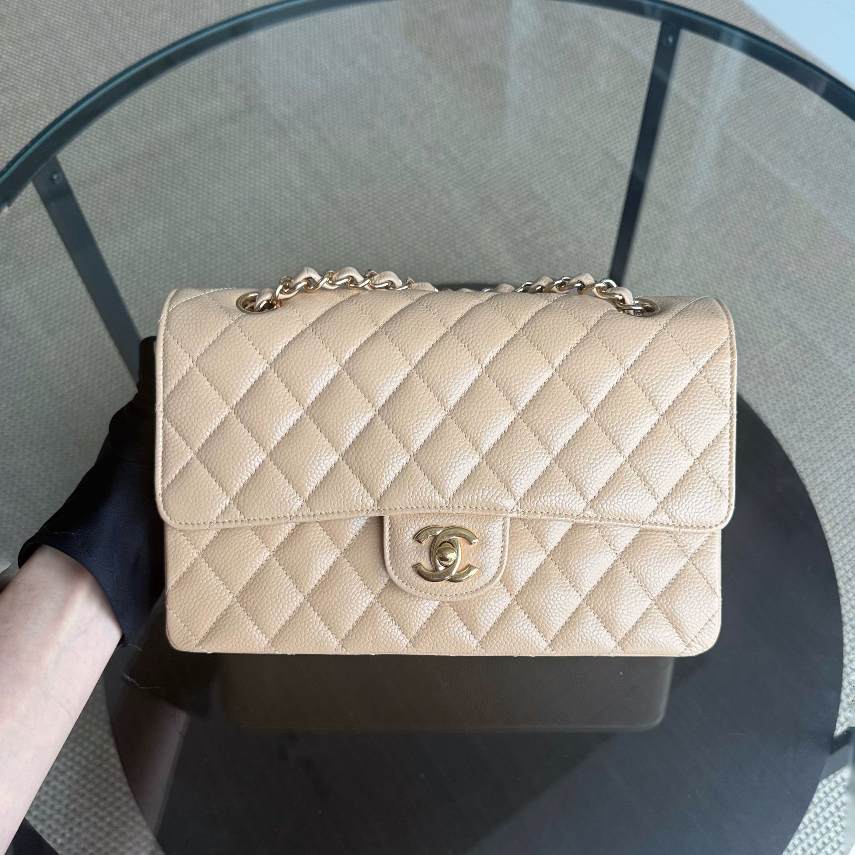 Chanel Classic Flap Medium - Caviar 25CM Quilted Grained Calfskin Beige Gold Hardware Series 18