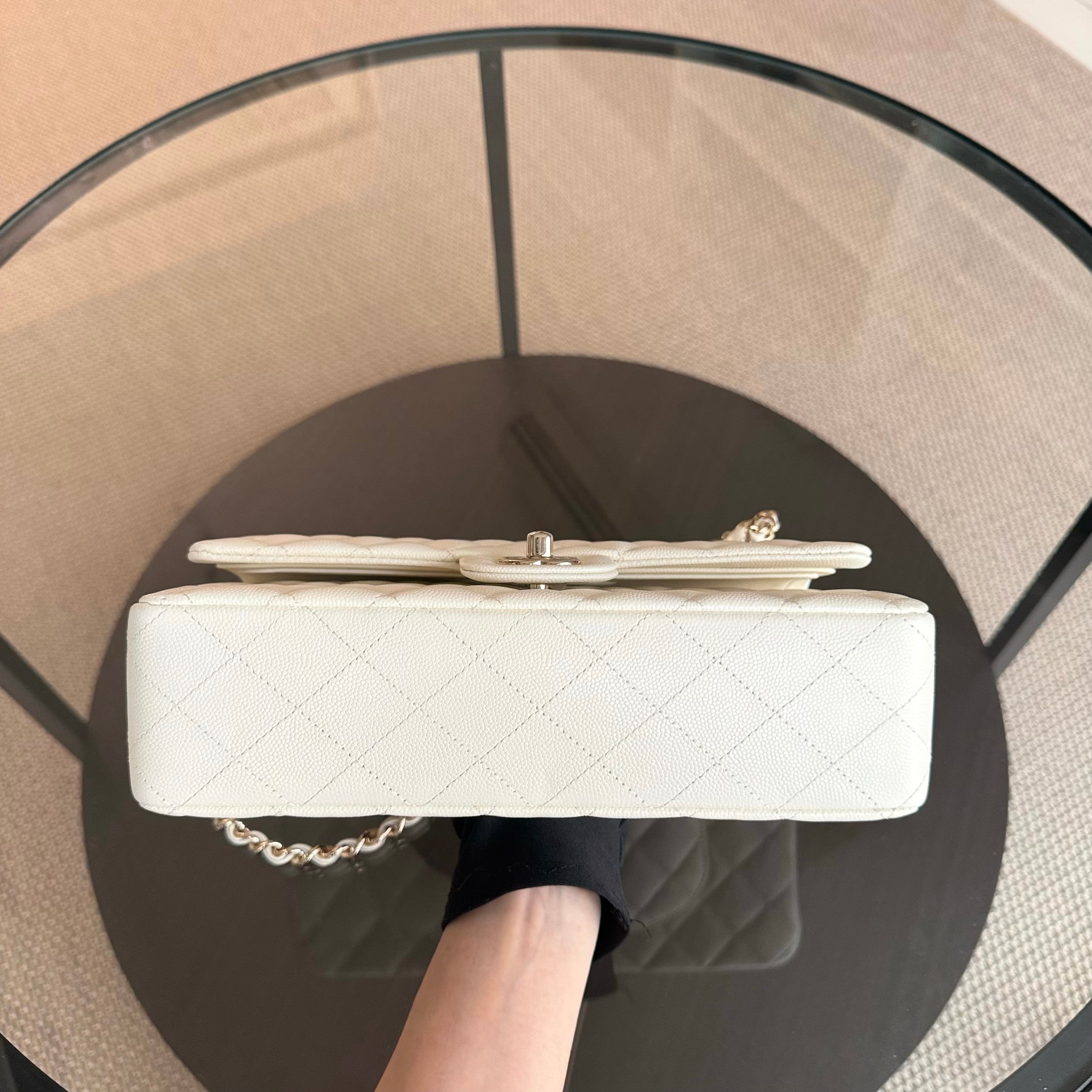 Chanel Classic Flap Small - Caviar 23CM Quilted Grained Calfskin White Gold Hardware Series 26