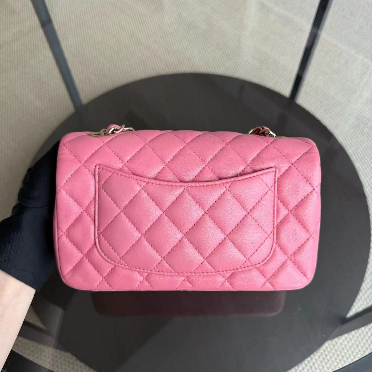 Mini Classic Flap Rectangle Valentine Quilted Lambskin Pink Golden Hardware Sereis 19