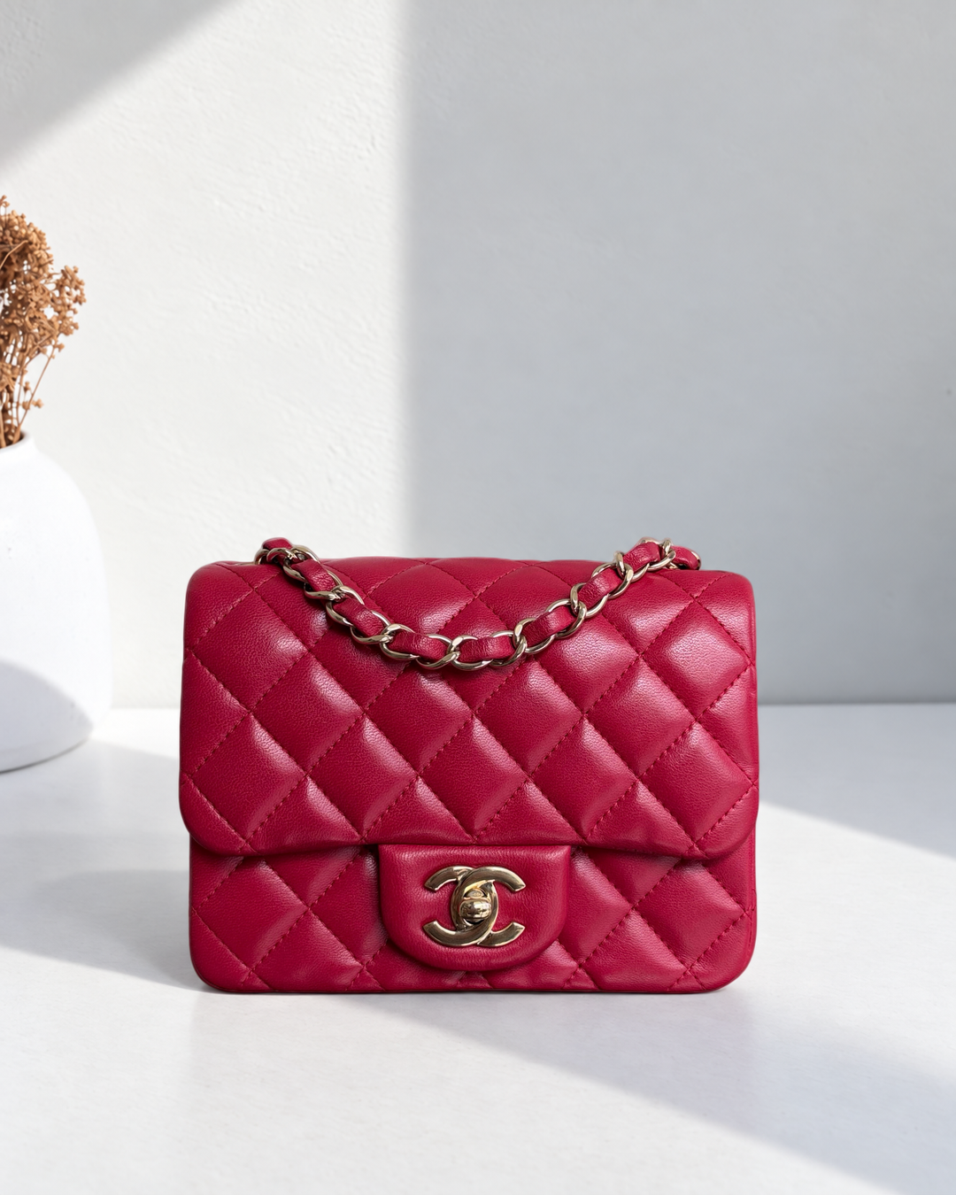 Chanel Classic Flap Mini Square - 17CM Quilted Lambskin Red Gold Hardware Series 23