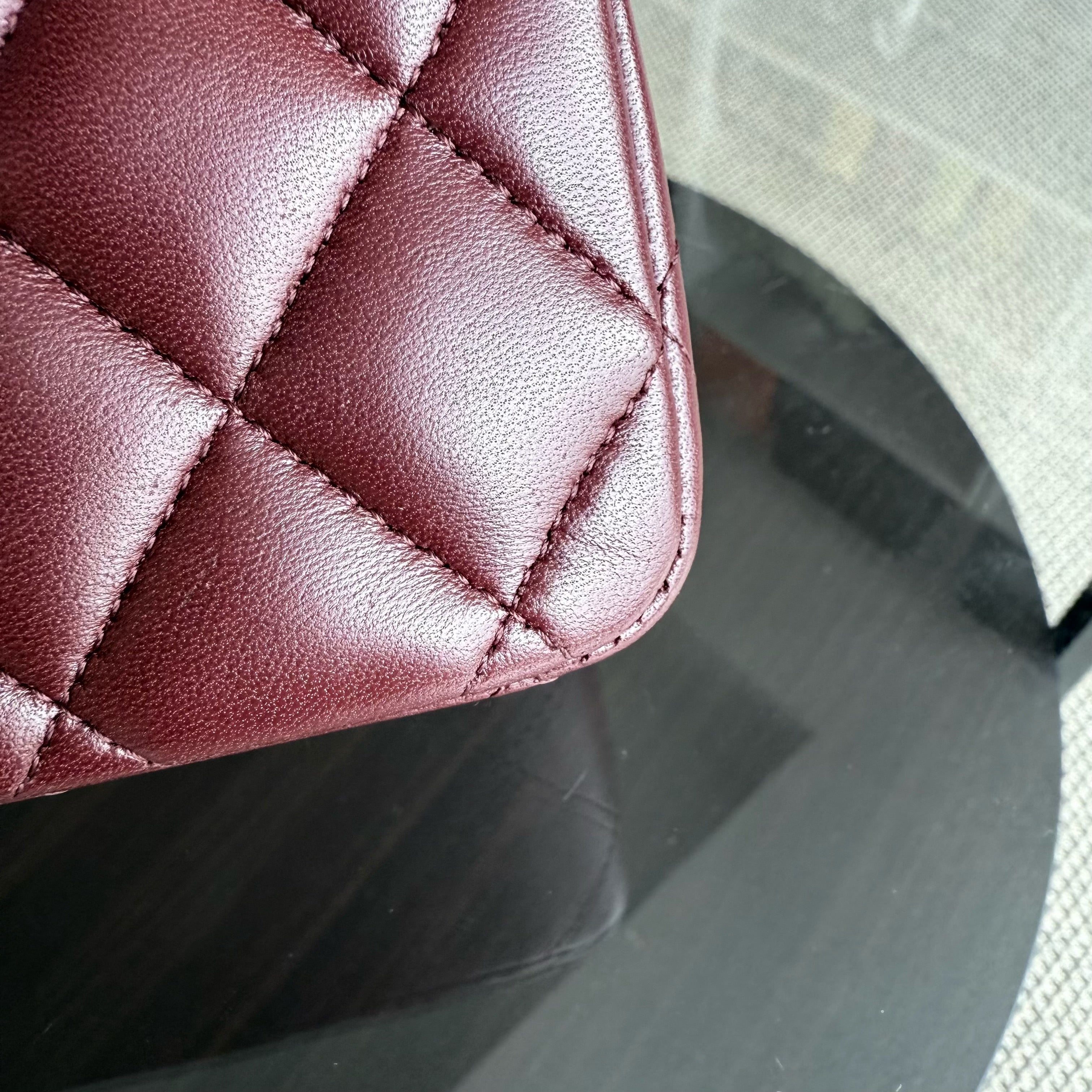 Chanel Classic Flap Medium - 25CM Quilted Lambskin Burgundy Dark Red Gold Hardware Series 21