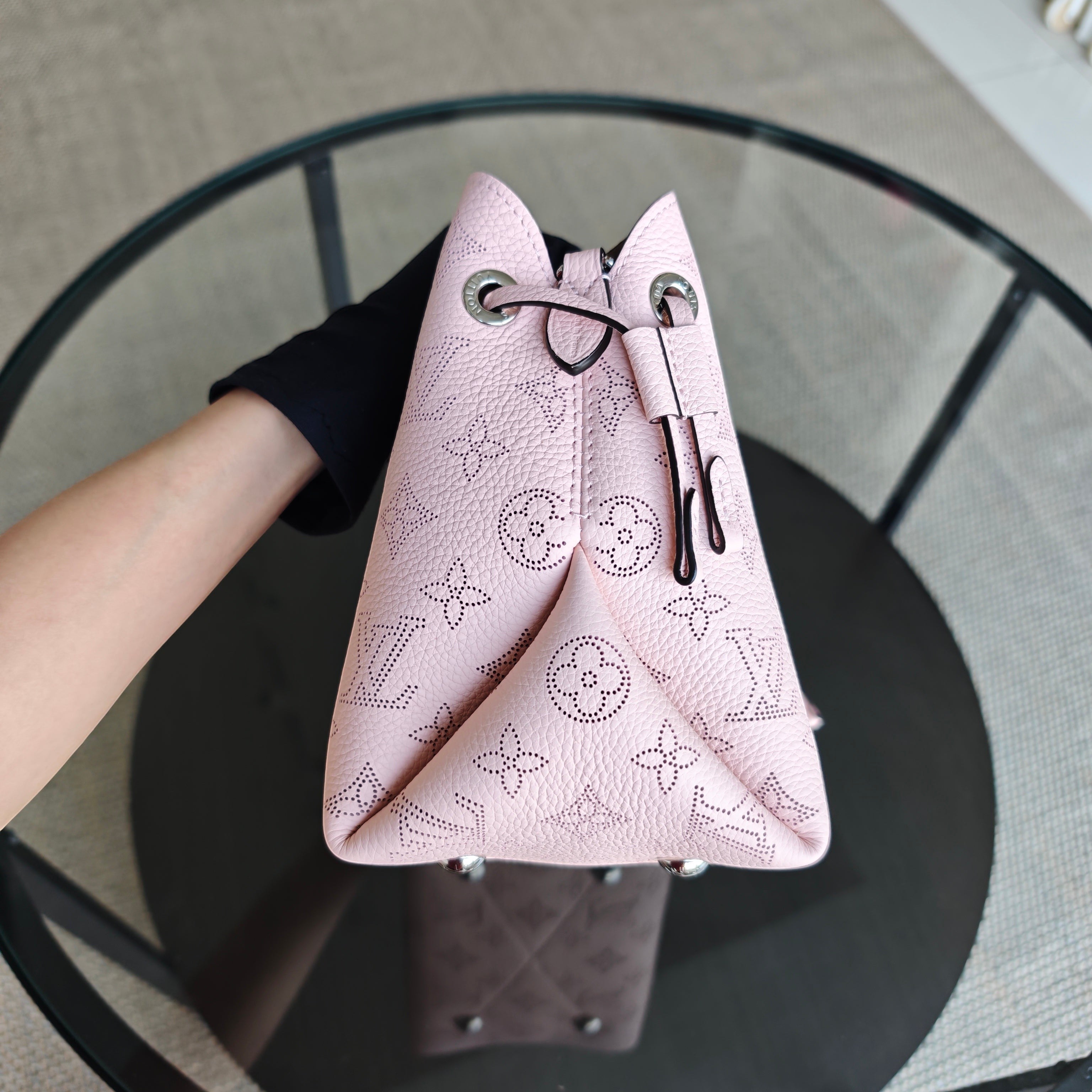 LOUIS VUITON Bella Bucket Bag Sakura Pink Calfskin Gold Hardware