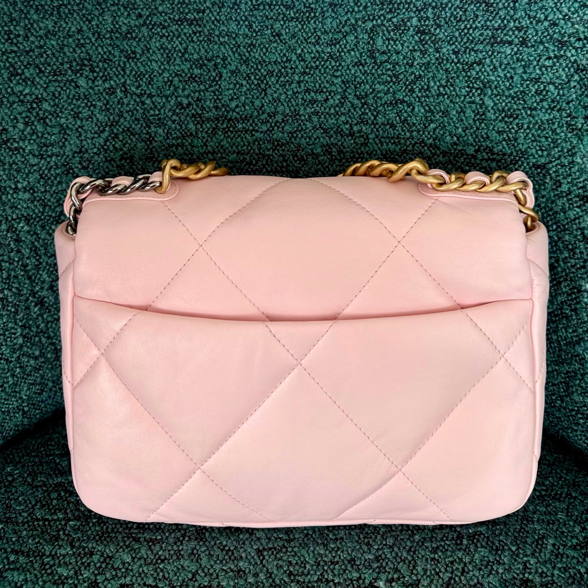 Chanel 19 Bag C19 Small - Quilted Goatskin Light Sakura Powder Pink Gold Two-tone Hardware Microchip