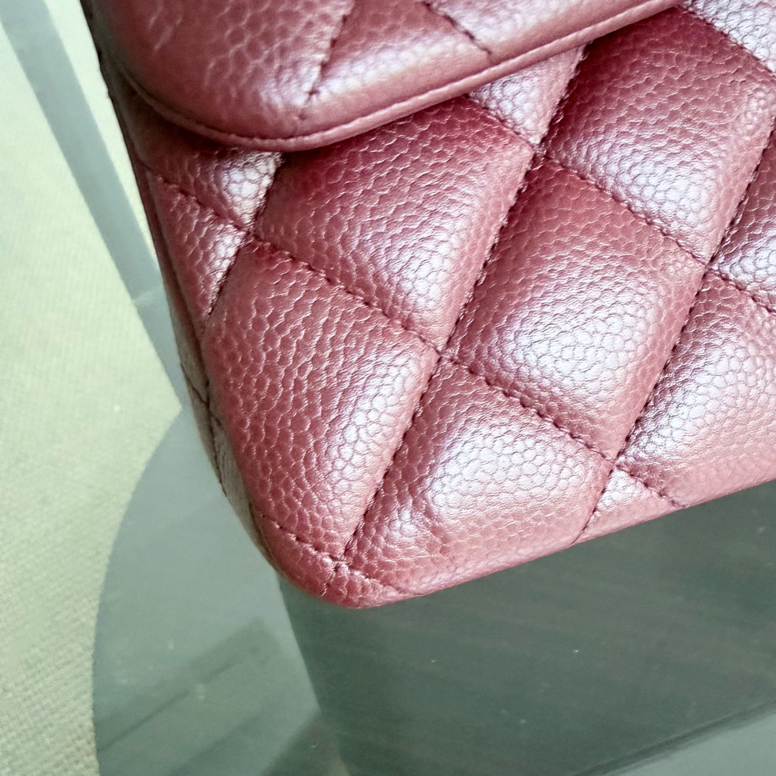 Chanel Classic Flap Jumbo - Caviar 30CM Double Flap Quilted Burgundy Gold Hardware series 21