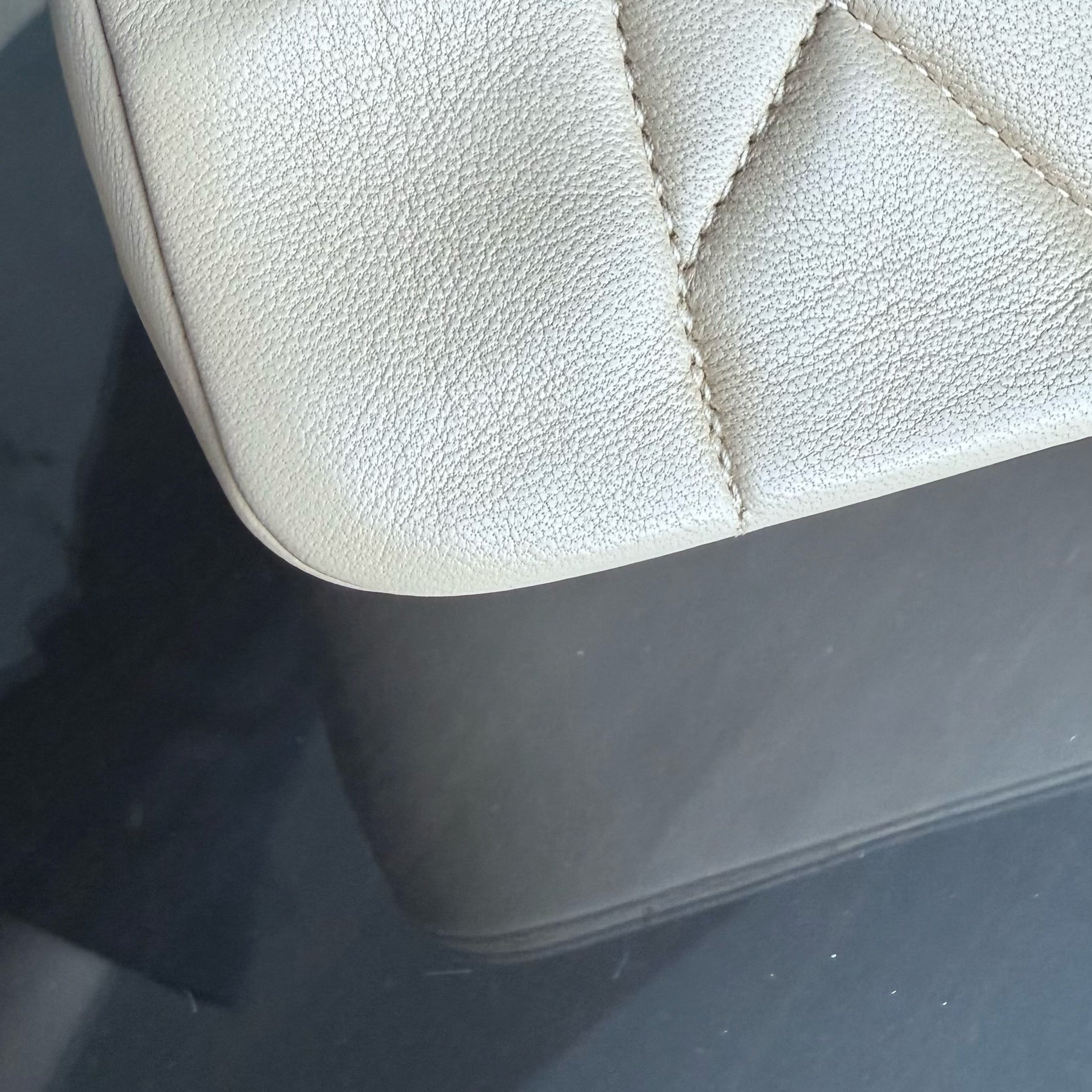 Chanel Diana Medium Vintage - Quilted Lambskin Beige Gold Hardware Series 3