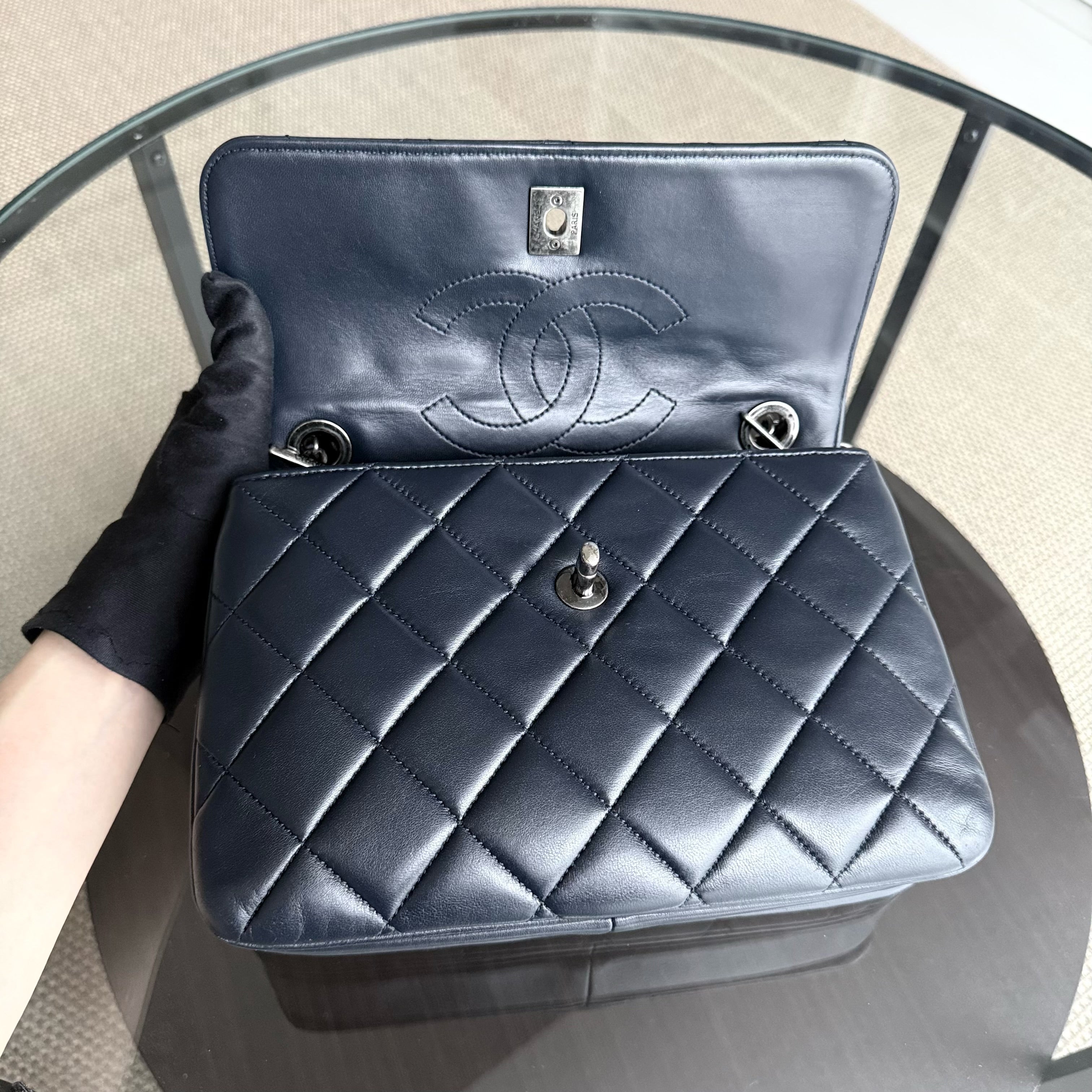 Chanel Trendy CC Small - Quilted Lambskin Dark Navy Blue Silver Hardware Series 21