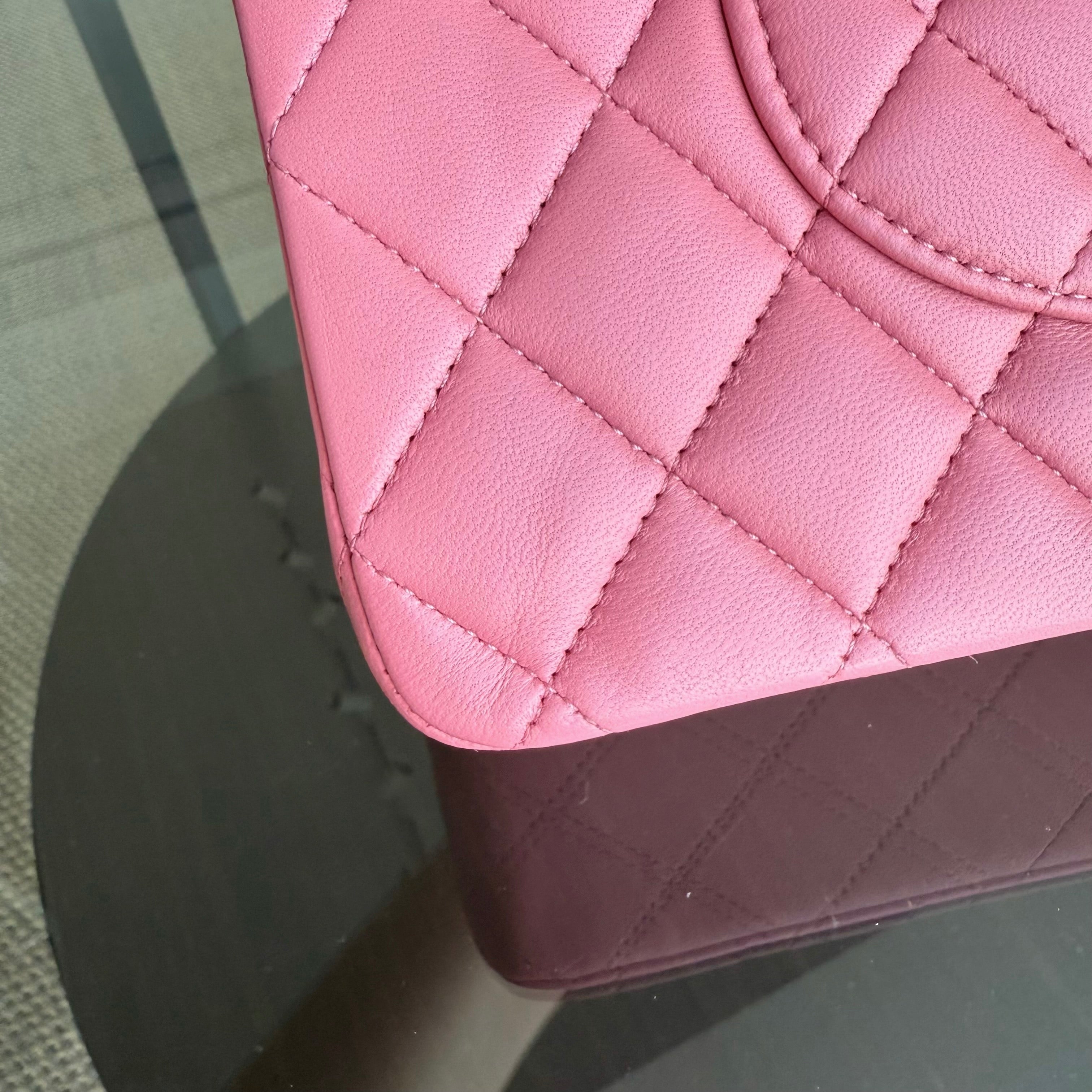 Chanel Classic Flap Medium - 25CM Quilted Lambskin Light Pink Gold Hardware Series 18