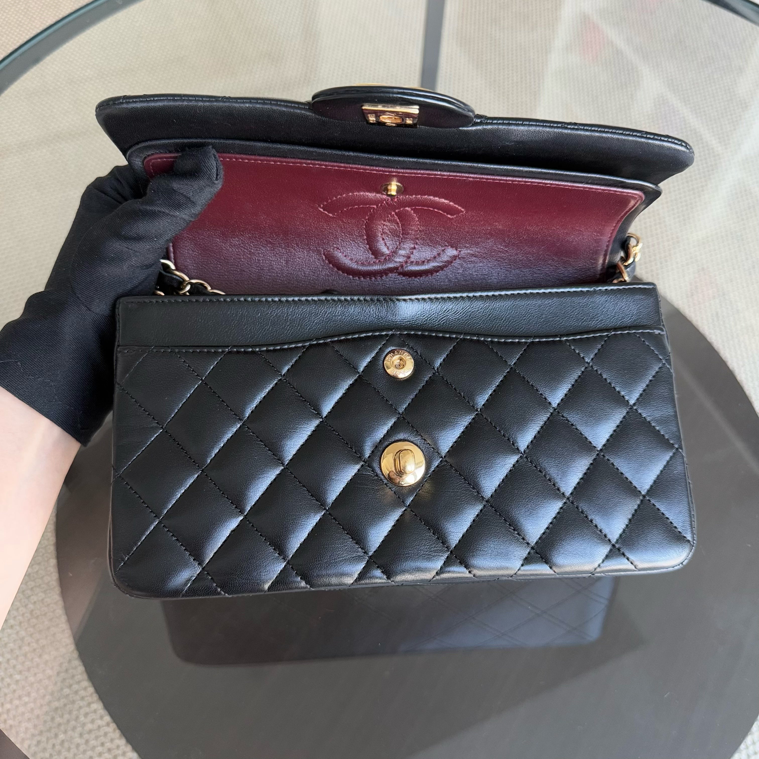 Chanel Classic Flap Small - 23CM Quilted Lambskin Black Gold Hardware Series 18