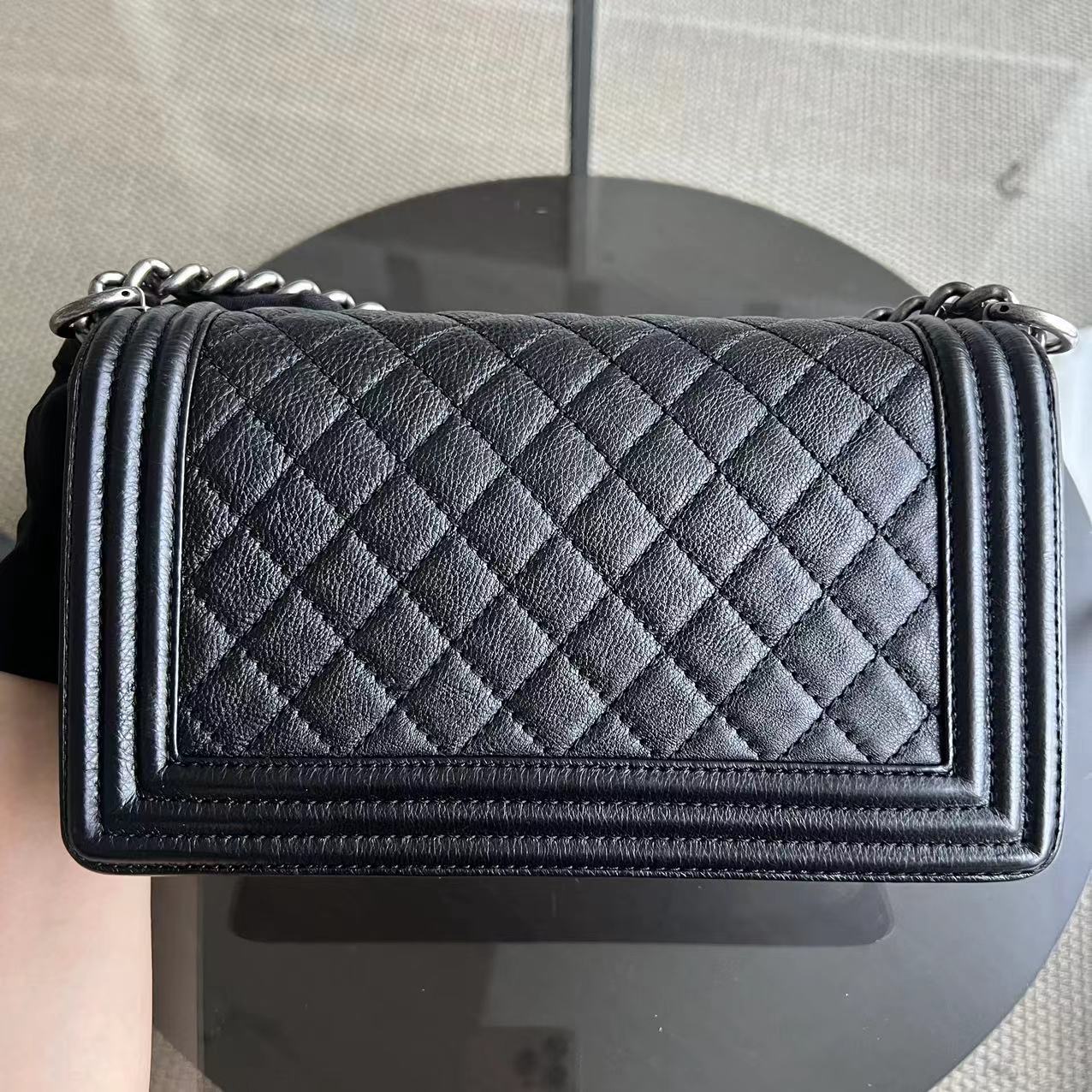 Chanel Calfskin Boy Old Medium 25CM Medium Quilted Black Ruthenium Silver Hardware Series 18