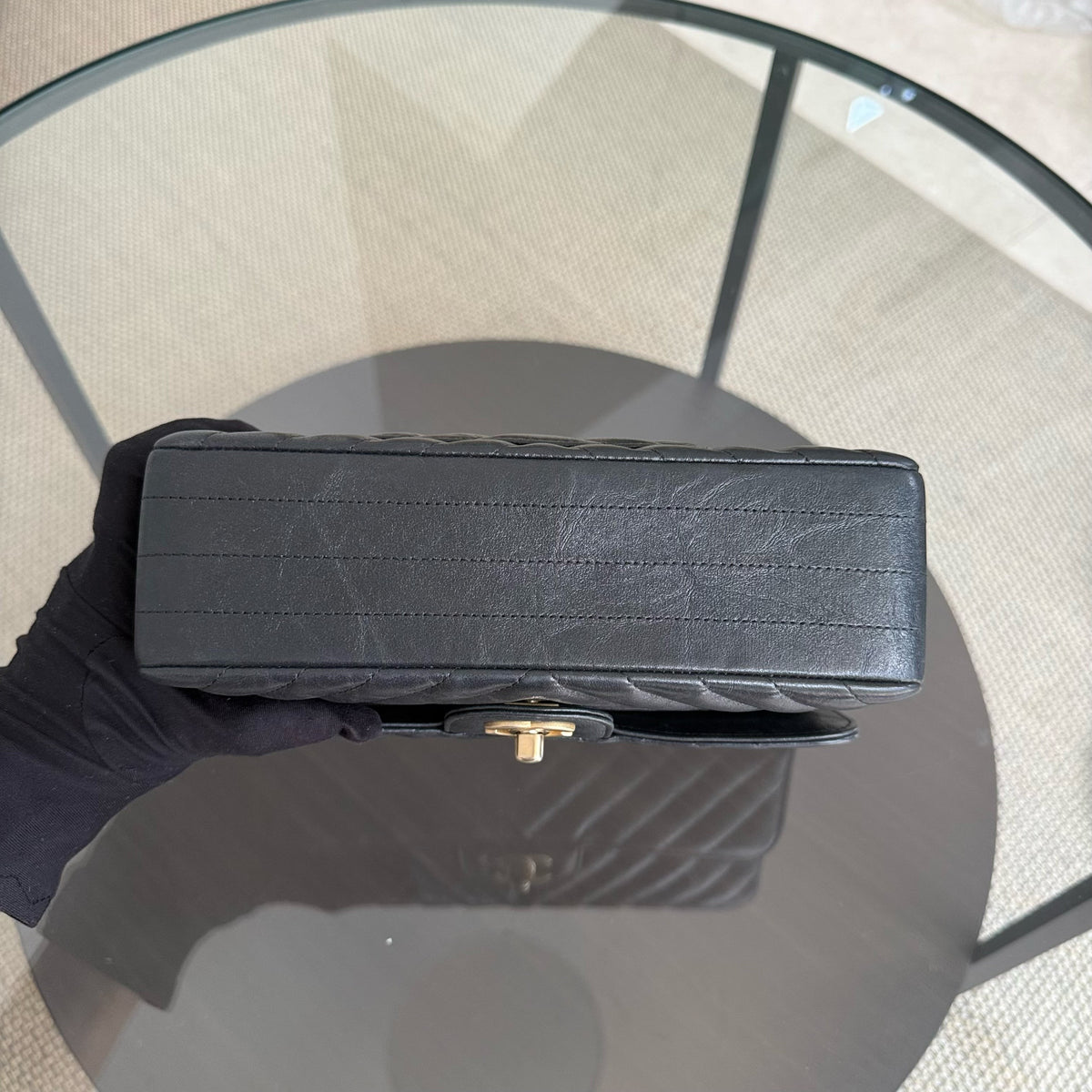 Chanel Classic Flap Small - Chevron Calfskin 23CM Quilted Black Gold Hardware Series 26