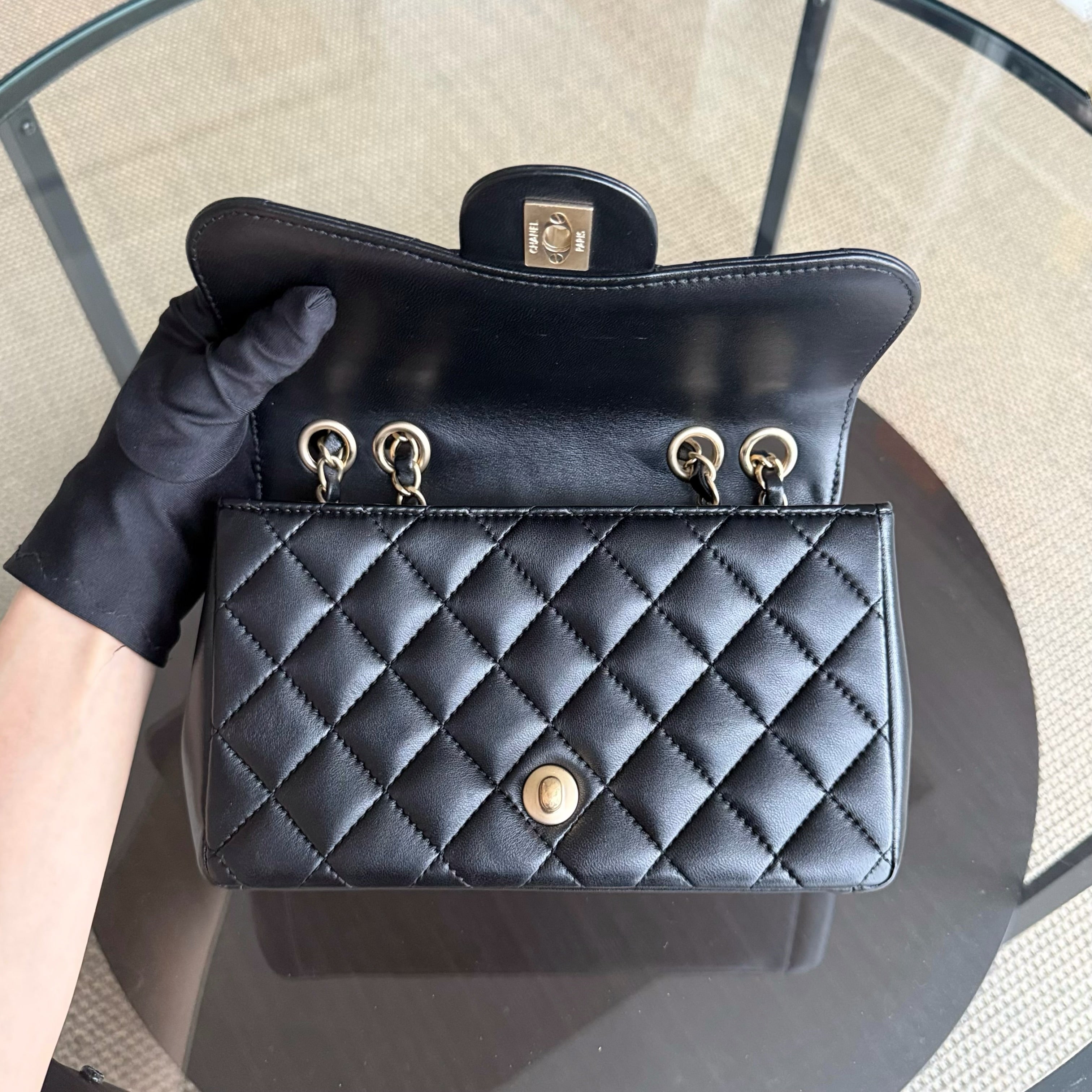 Chanel Mademoiselle Chic Flap Small - 23CM Quilted Lambskin Black Gold Hardware Series 21