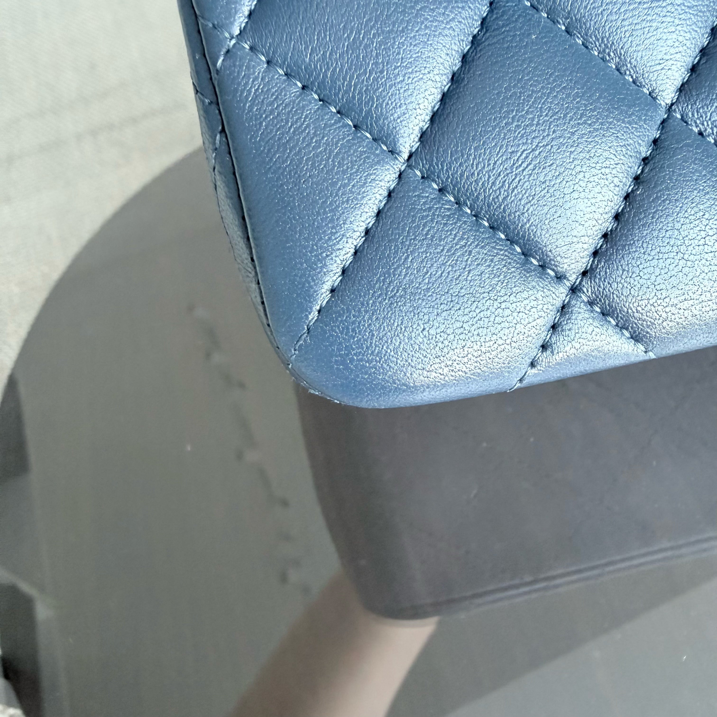 Chanel Classic Flap Small - Lambskin 23CM Dark Blue Silver Hardware Series 26