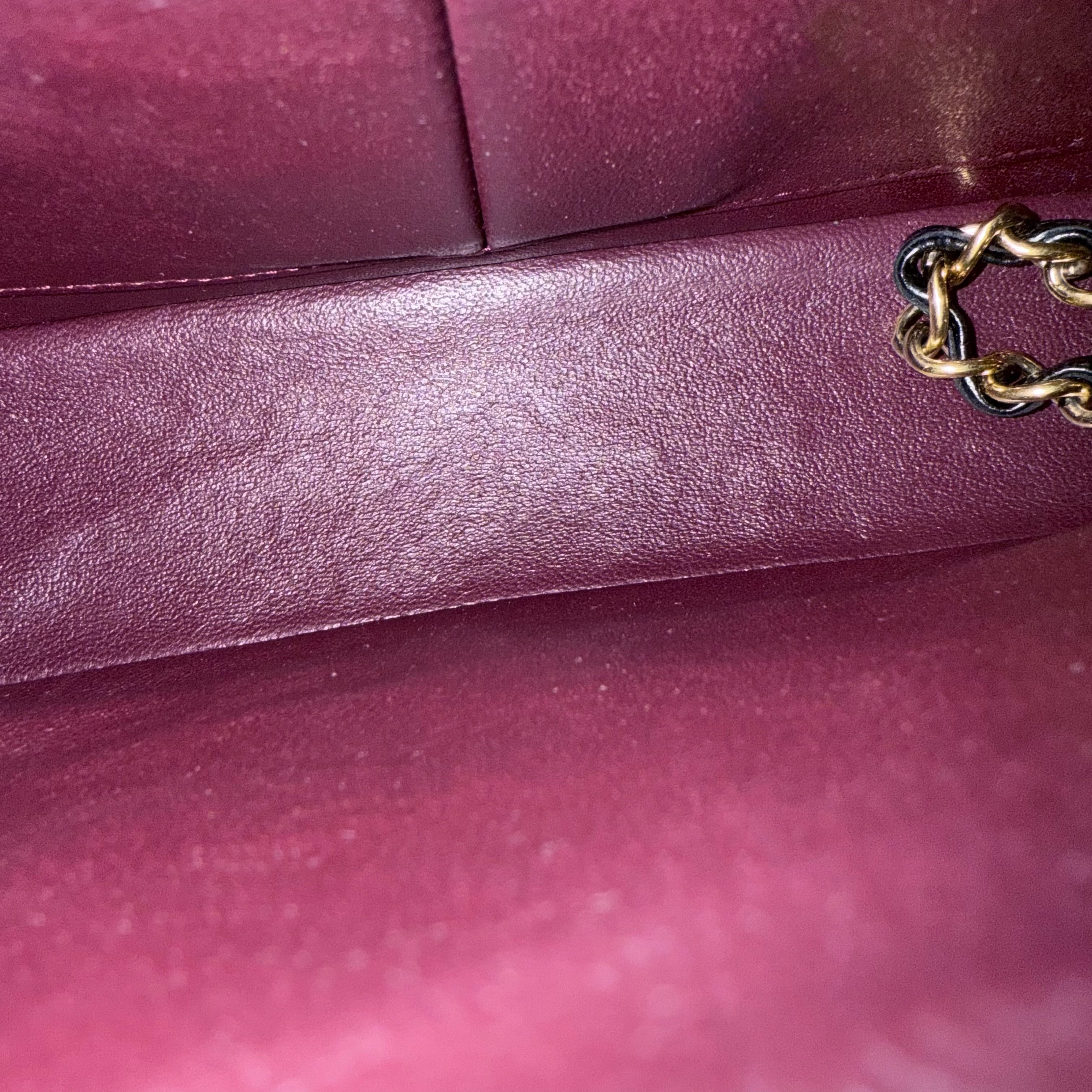 Chanel Classic Flap Small - Caviar 23CM Quilted Black Gold Hardware Series 24