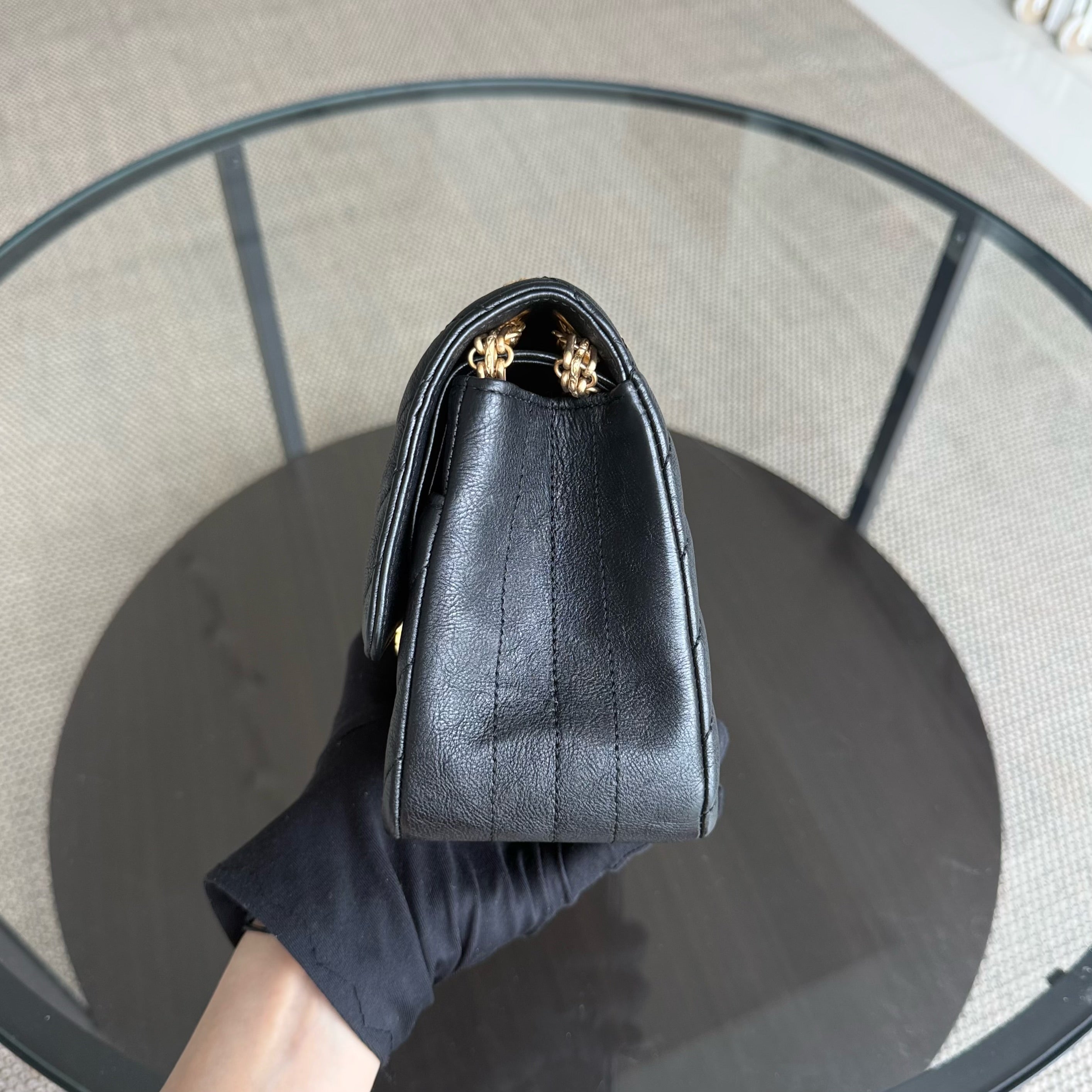 Chanel 2.55 Reissue 225 - 24CM Caviar Grained Calfskin Quilted Black Chevron Gold Hardware Series 27