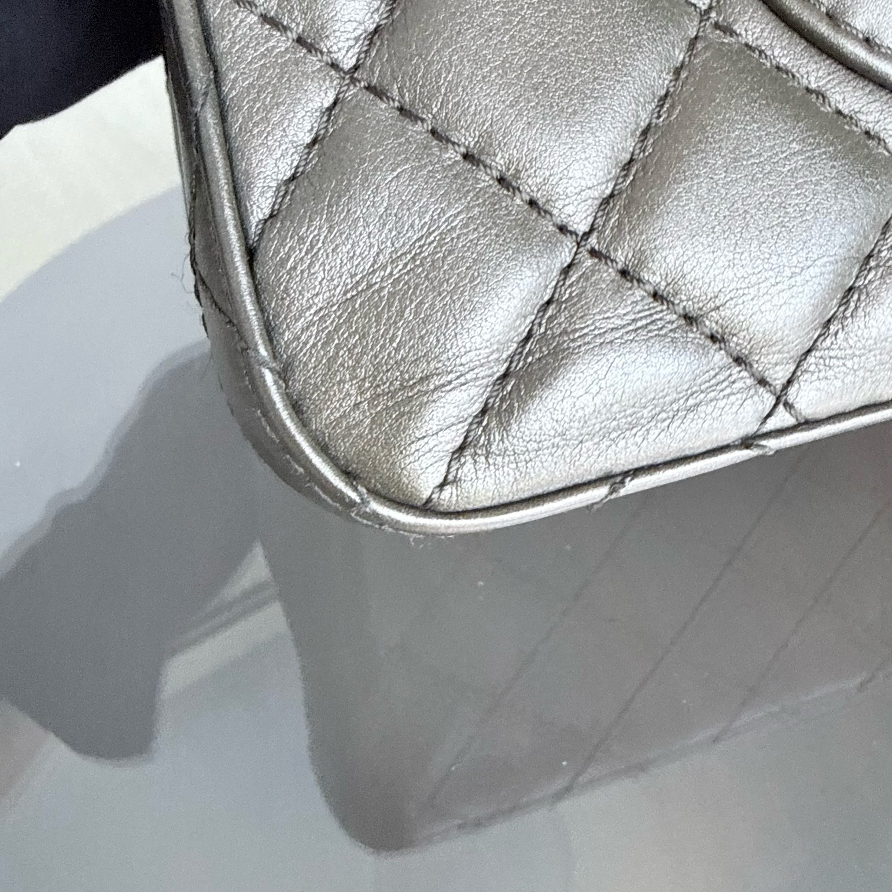 Chanel 2.55 Reissue 226 - Quilted Aged Calfskin Dark Grey Bronze Gold Hardware