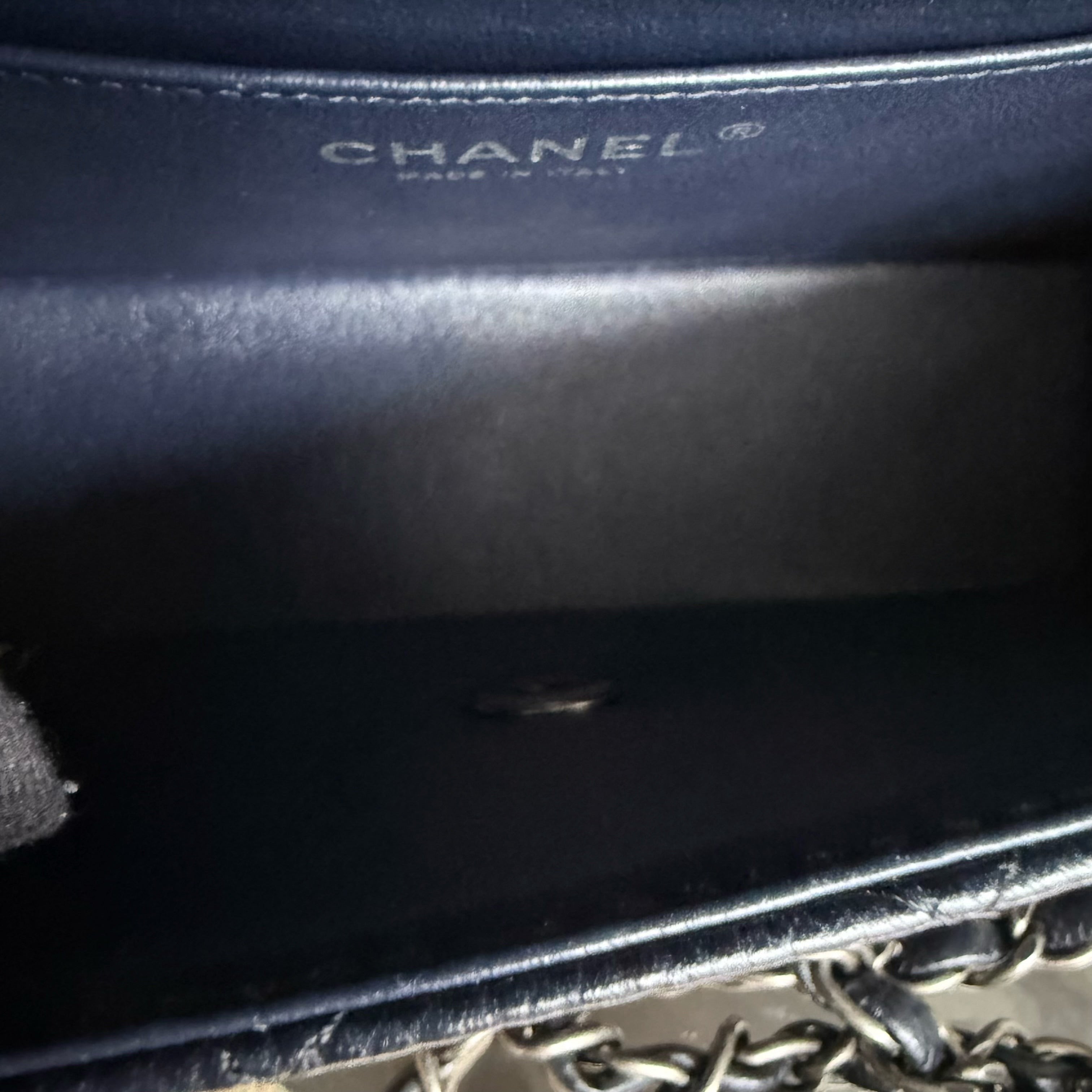 Chanel Caviar Mini Rectangle Classic Flap - 20CM Quilted Midnight Blue Ruthenium Silver Hardware Series 21