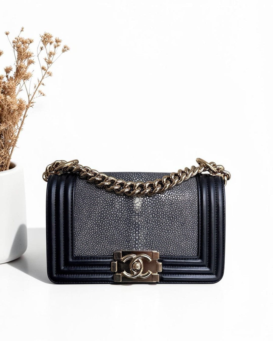 Chanel Boy Small - 20CM Stingray Black Gold Hardware Series 27