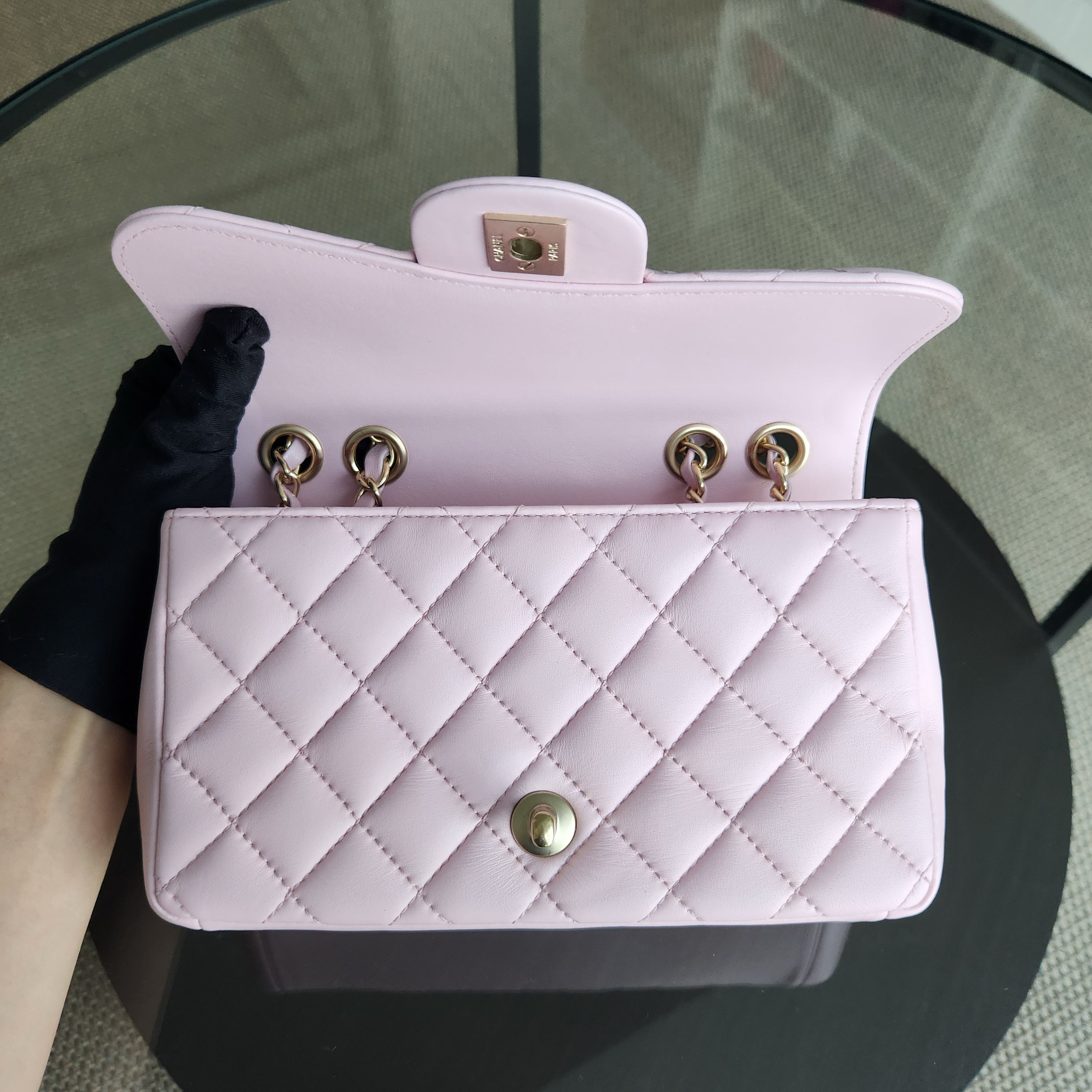 Chanel Chic Flap Small - 23CM Quilted Lambskin Sakura Pink Gold Hardware