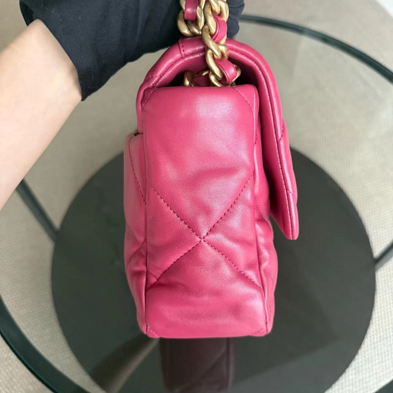 *Full Set, Microchip* Chanel 19 Bag Medium - C19 Goatskin Hot Pink Two Tone Gold Hardware