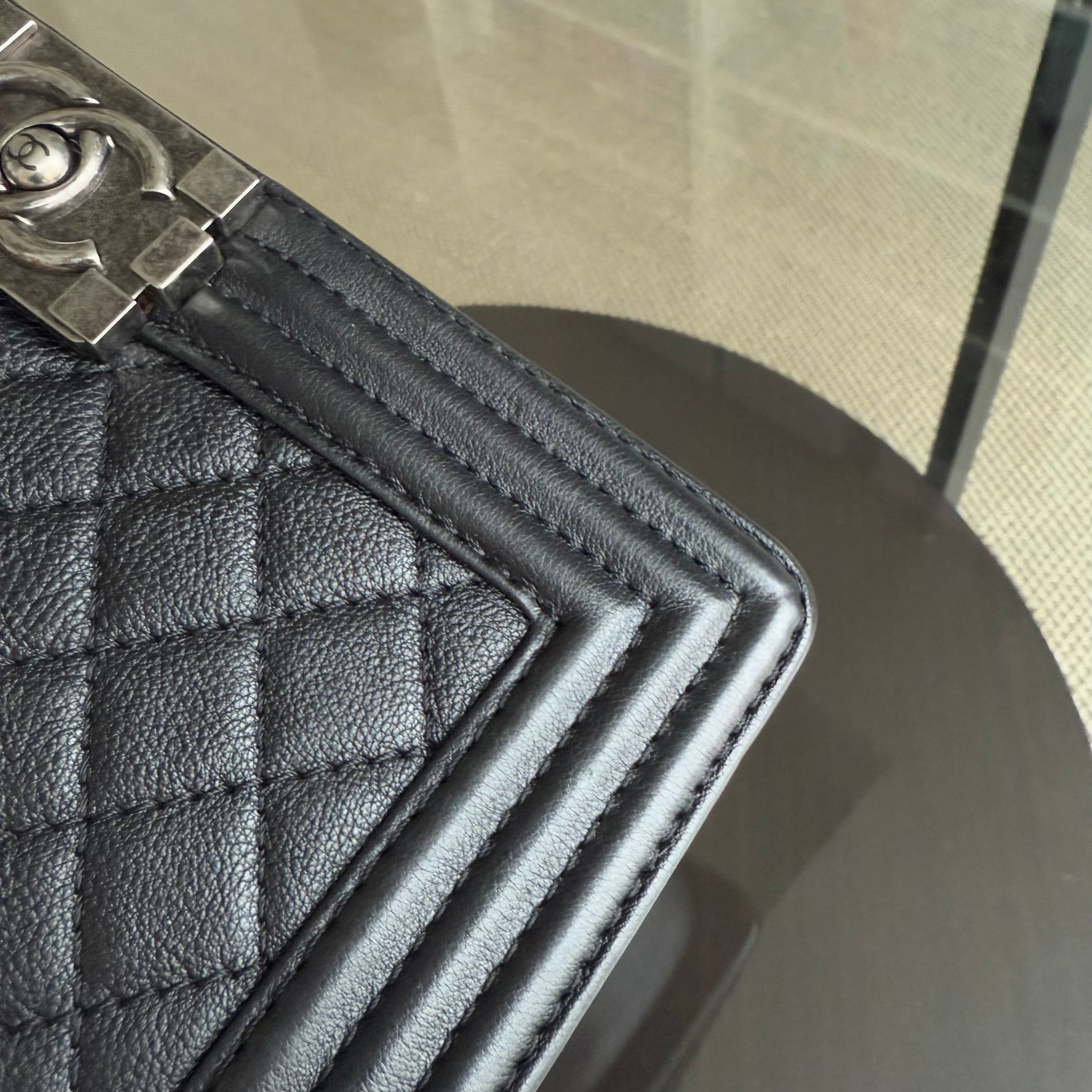 Chanel Boy Medium - 25CM Quilted Grained Calfskin Black Ruthenium Silver Hardware Series 18