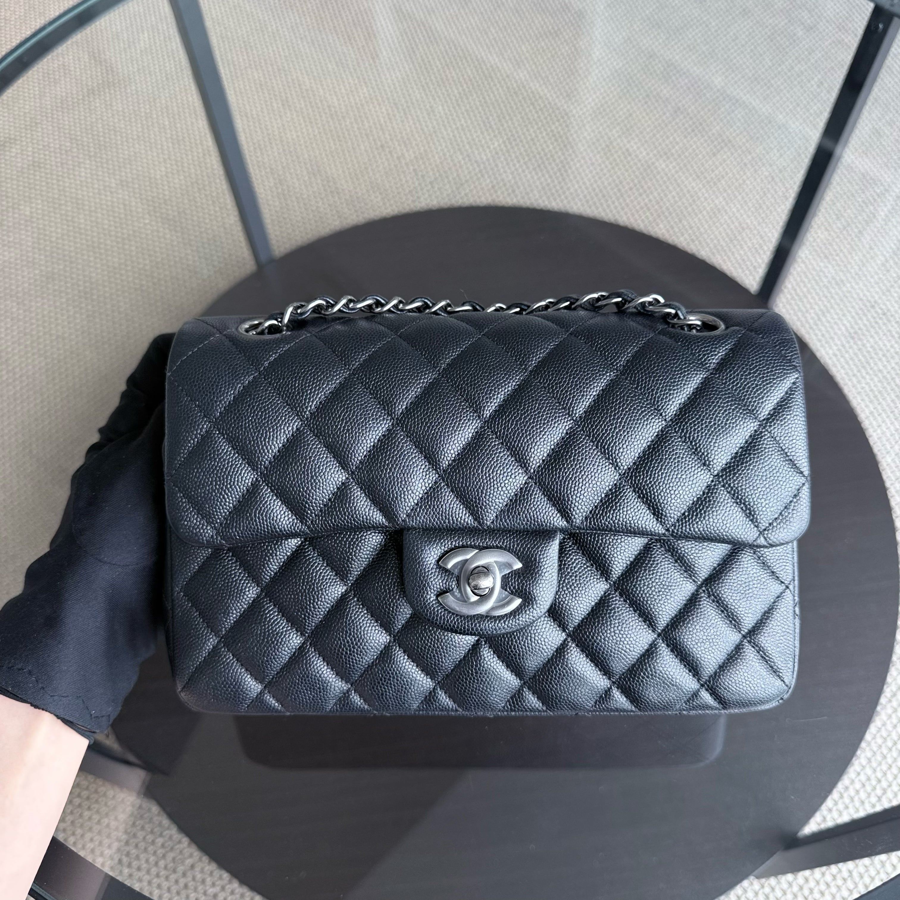 Chanel Classic Flap Small - Caviar 23CM Quilted Iridescent Black Silver Hardware Series 24