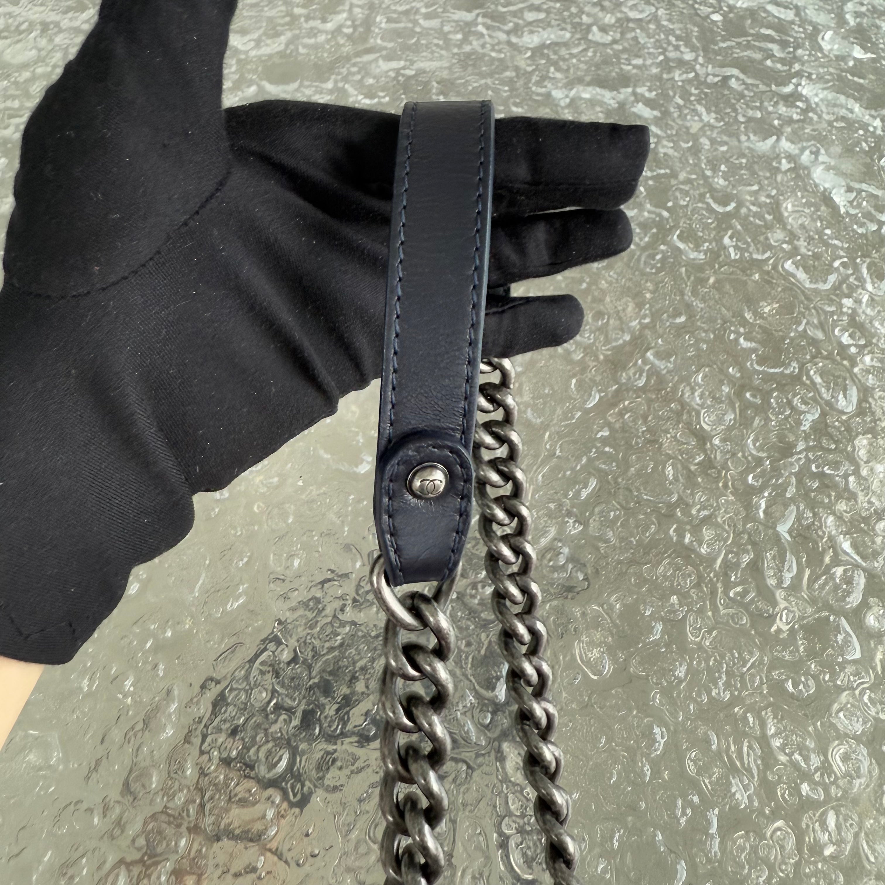 Chanel Boy Small Handle - 20CM Calfskin Chain Around Top Handle Limited Edition Dark Blue Ruthenium Silver Hardware Series 21