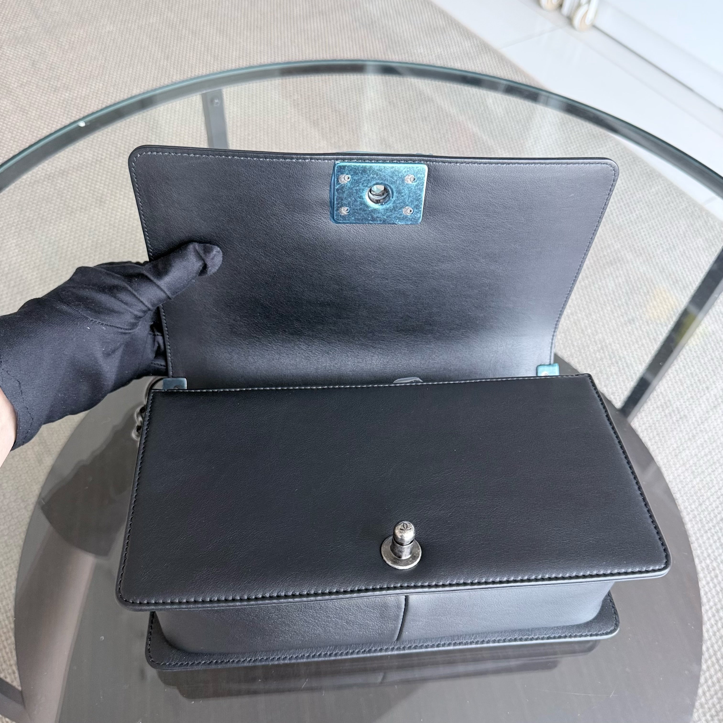 Chanel Boy Medium - 25CM Chevron Calfskin Black Ruthenium Silver Hardware