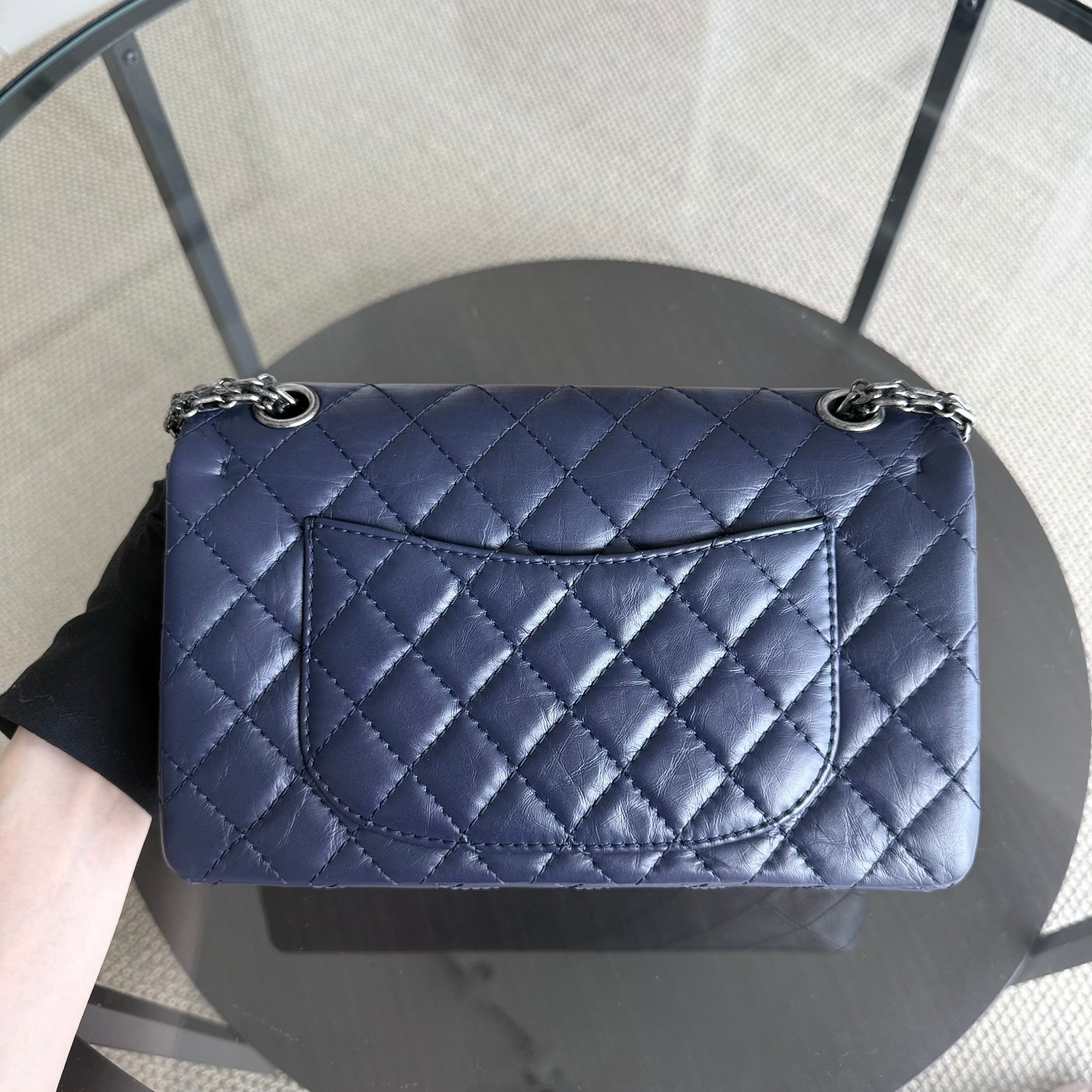 Chanel 2.55 Reissue 225 Small - 24CM Quilted Aged Calfskin Dark Blue Ruthenium Silver Hardware Series 21