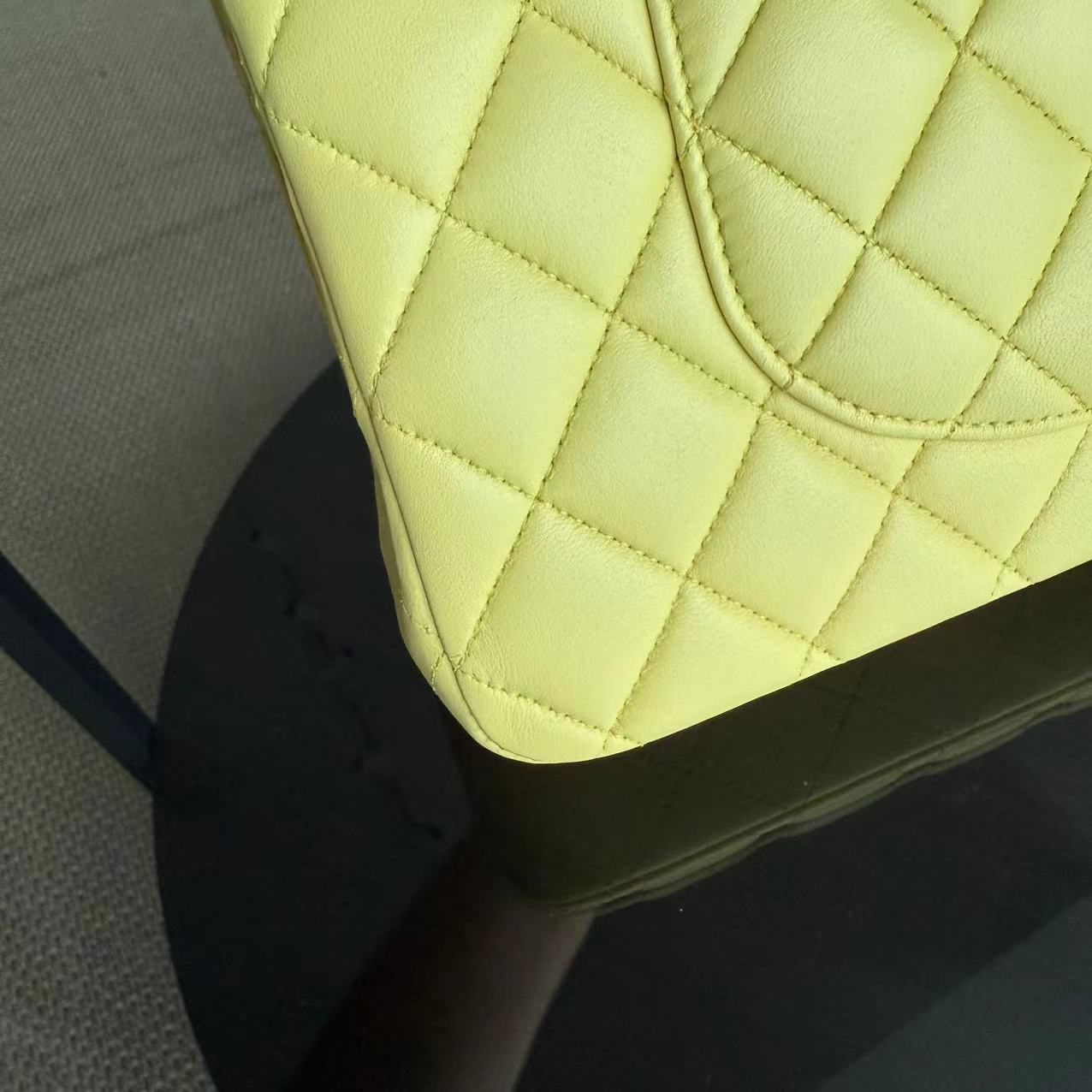 Chanel Classic Flap Medium - 25CM Quilted Lambskin Yellow Gold Hardware Series 24